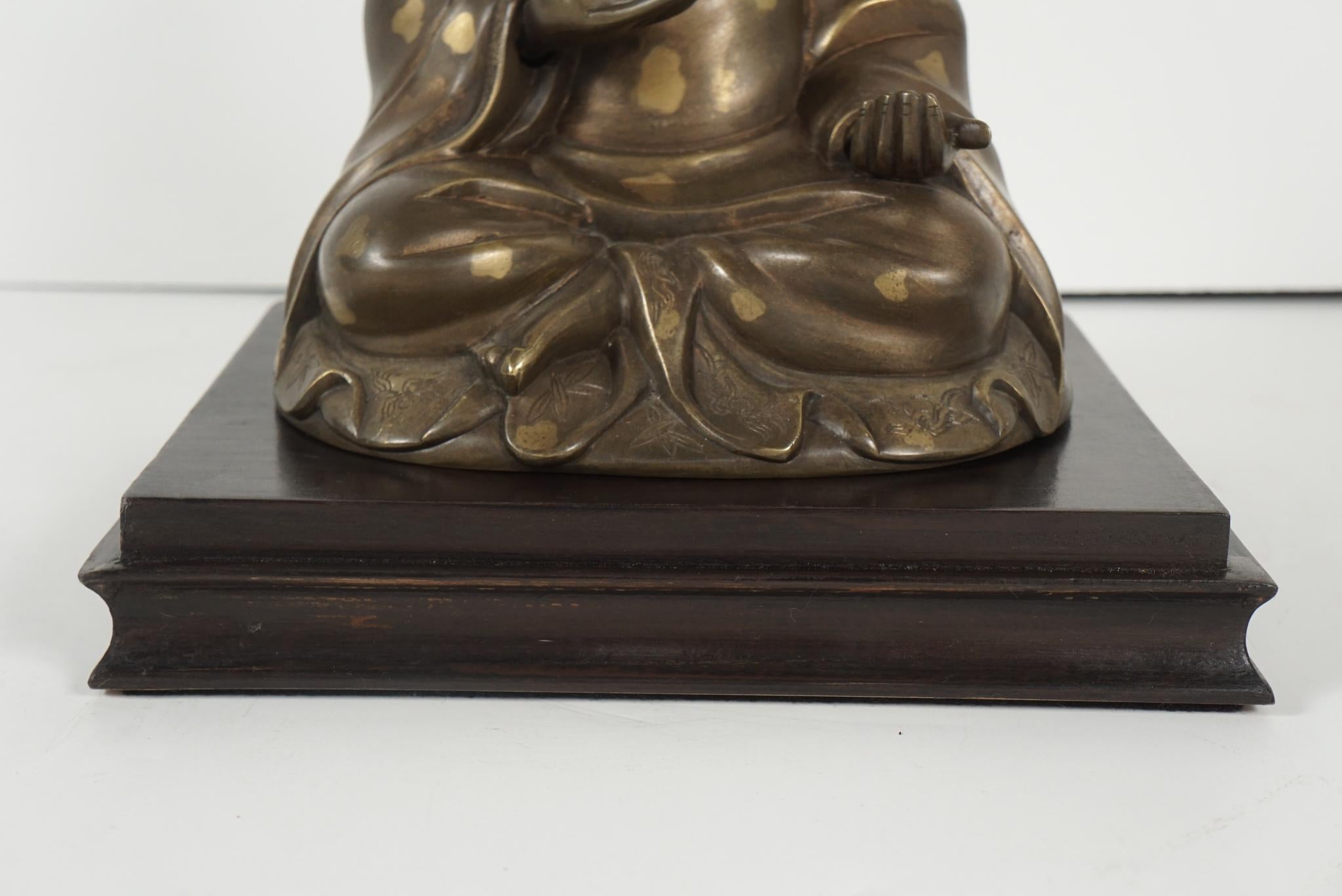 Late 19th Century Chinese Gold Fleck Cast Bronze Figure of Buddha For Sale 4