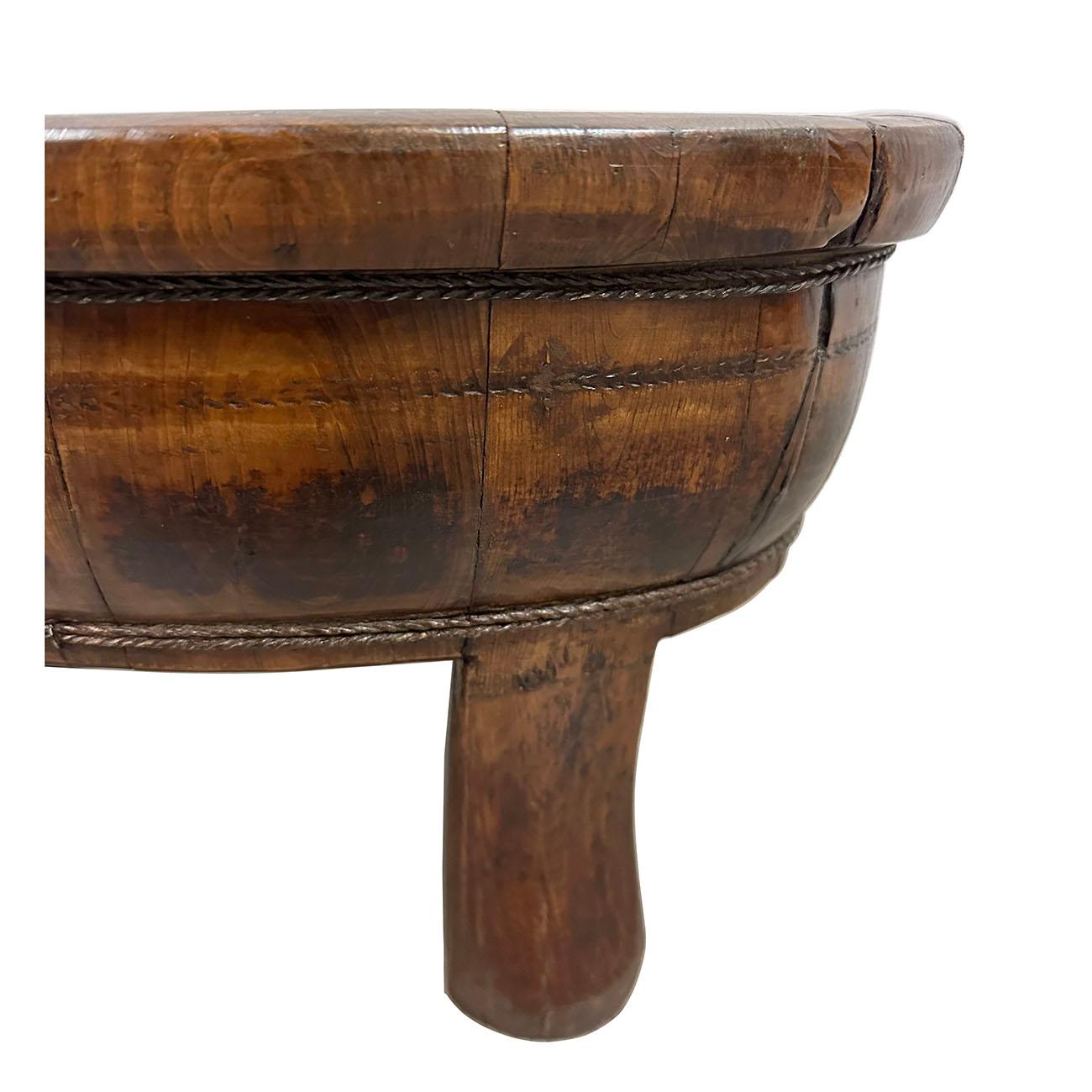 Late 19th Century Chinese Hand Made Wooden Wash/Laundry Basin In Good Condition For Sale In Pomona, CA