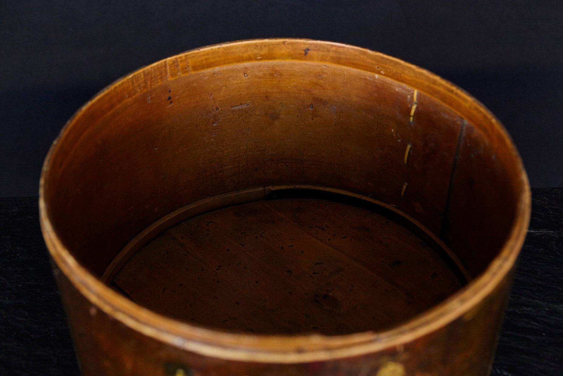 Chinese Export Late 19th Century Chinese Hand-Painted Round Wooden Hat Box