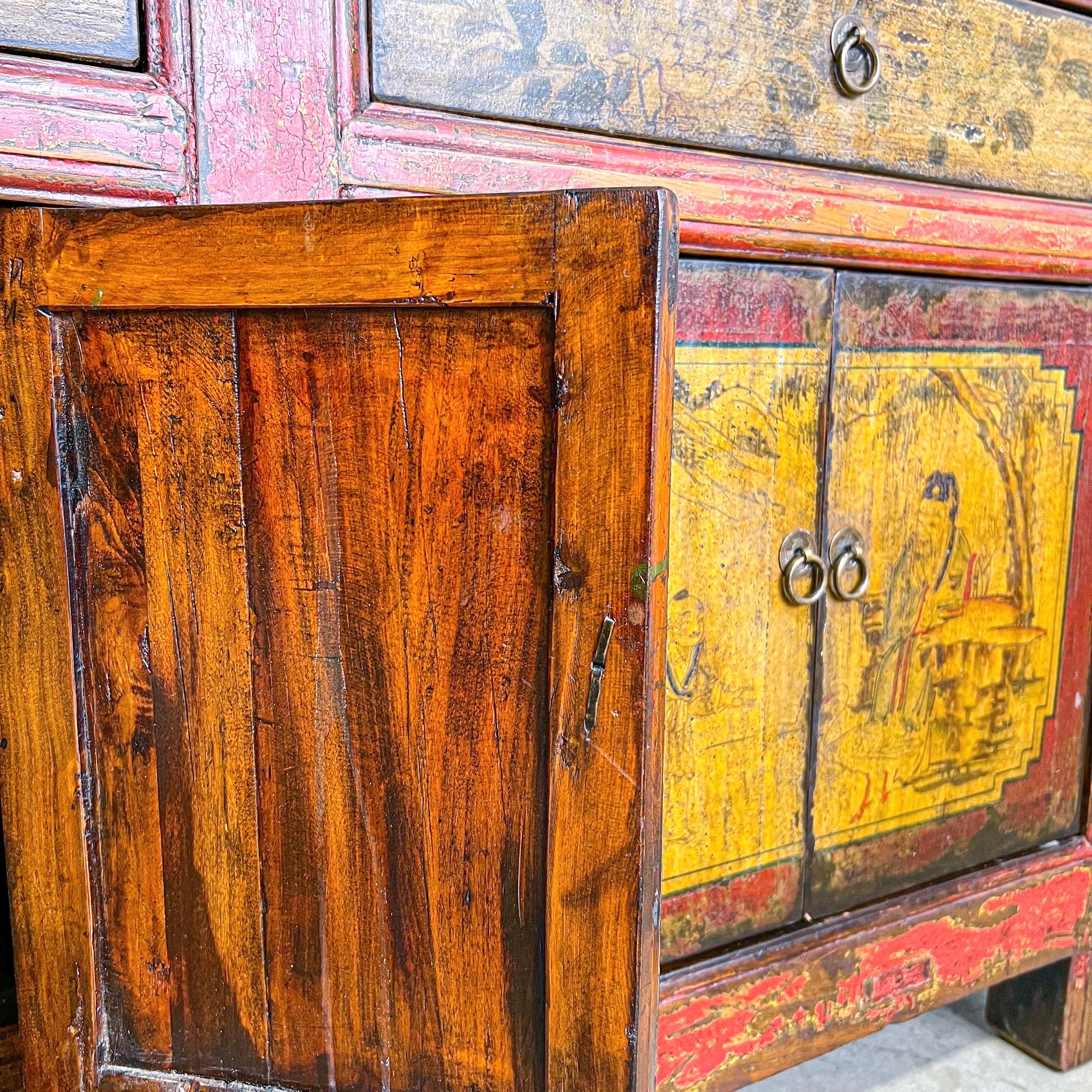 Late 19th Century Chinese Hand Painted Sideboard For Sale 1