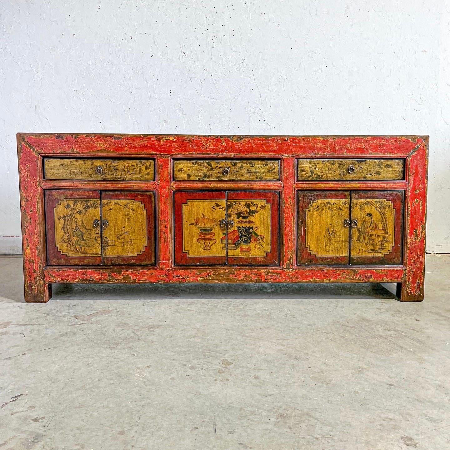 Late 19th Century Chinese Hand Painted Sideboard For Sale 2