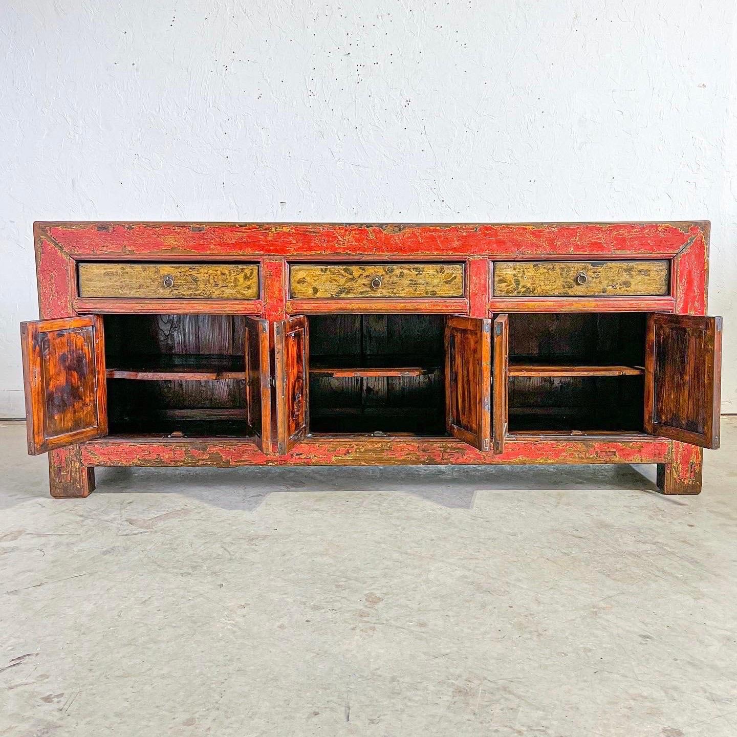 Late 19th Century Chinese Hand Painted Sideboard For Sale 3