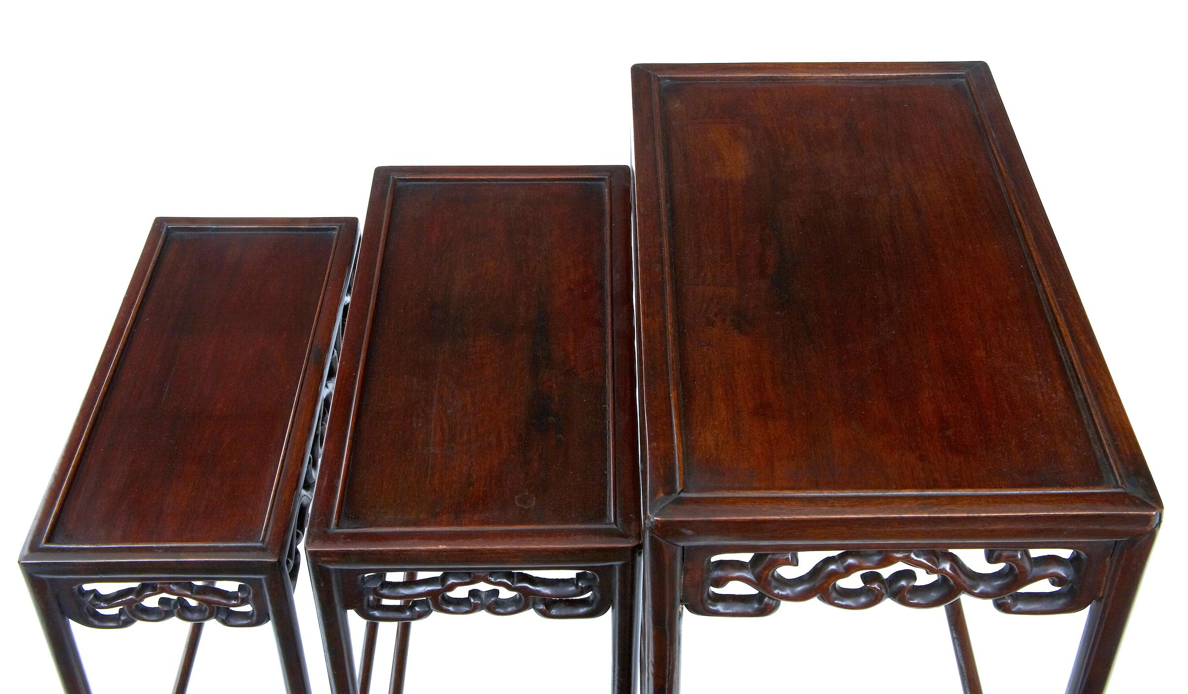 Qing Late 19th Century Chinese Nest of 3 Tables