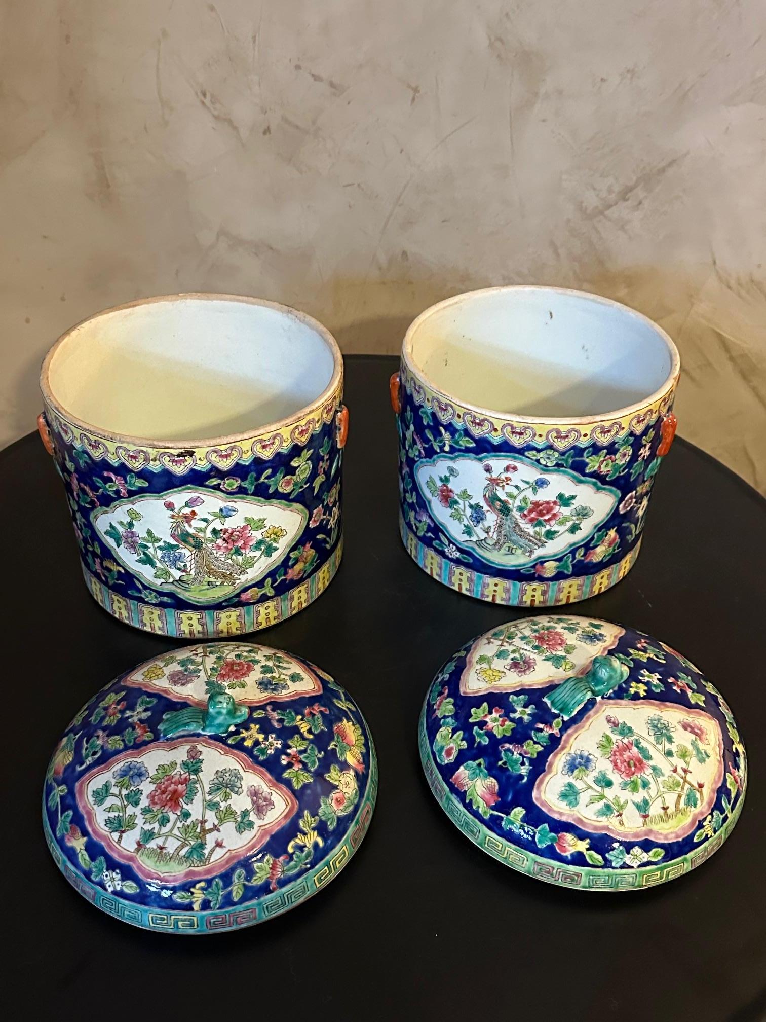 Late 19th century Chinese Pair of Ceramic Ginger pots, 1890s For Sale 7