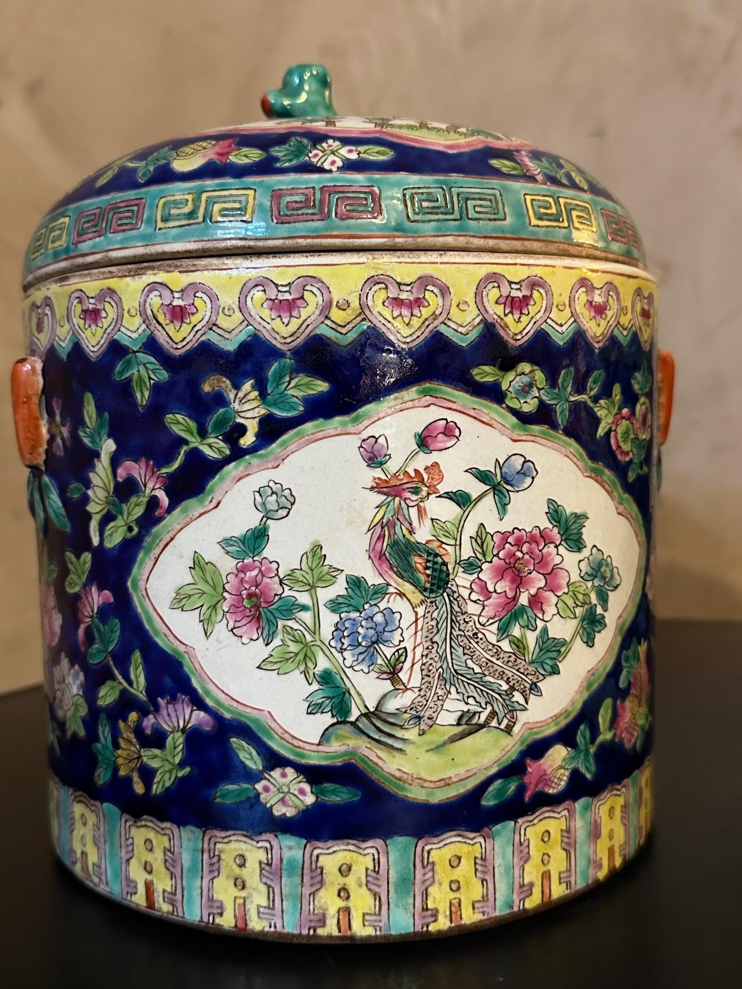 Paar chinesische Ingwertöpfe aus Keramik des späten 19. Jahrhunderts, 1890er Jahre im Angebot 1