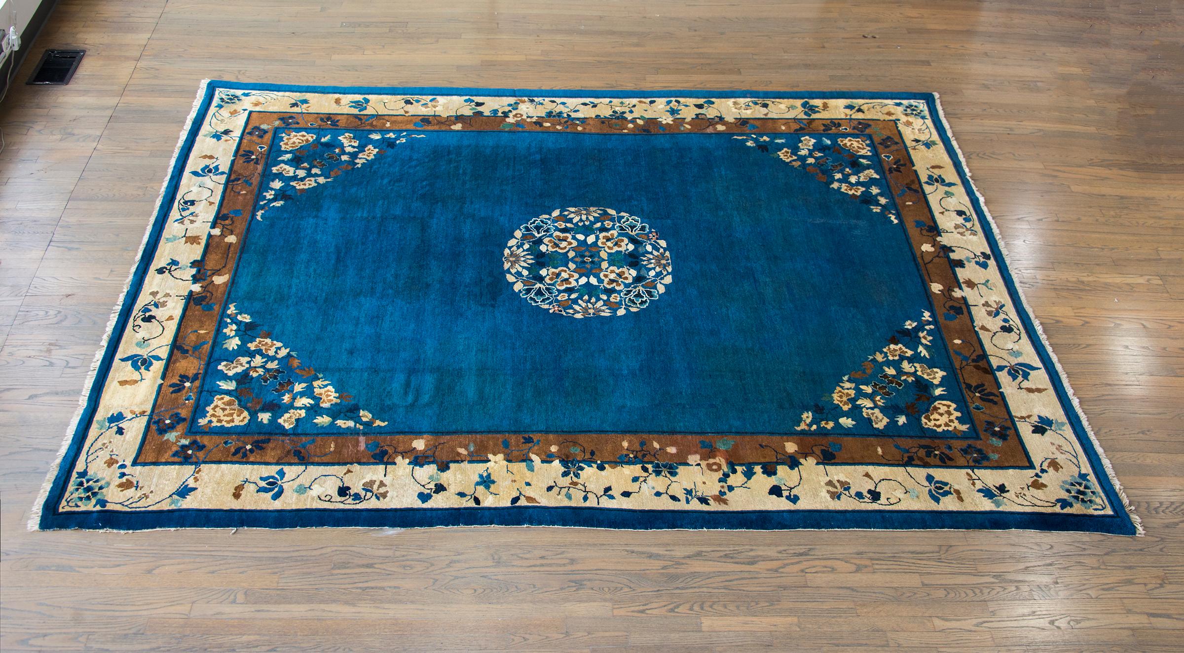 Late 19th Century Chinese Peking Rug For Sale 11