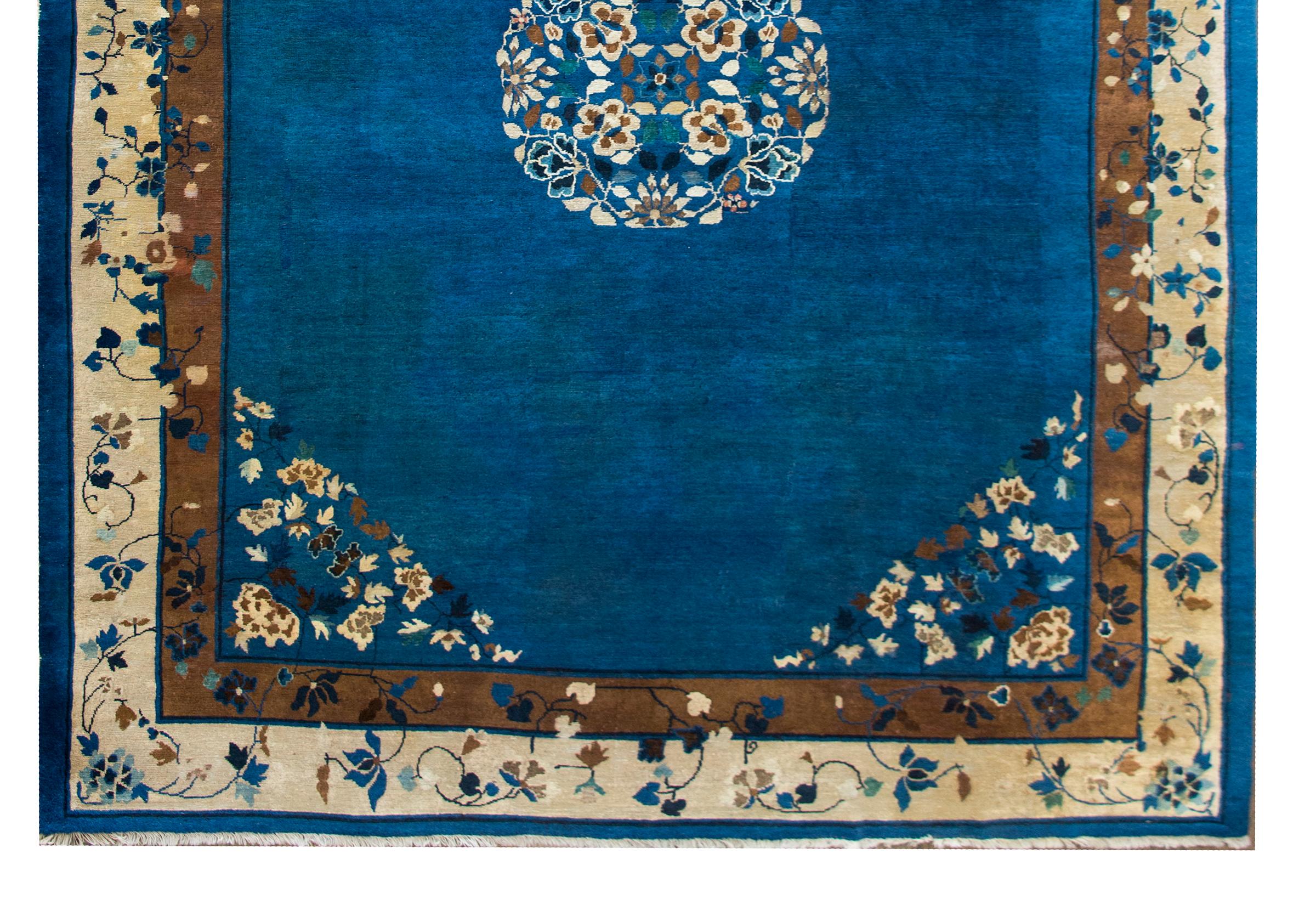 Tapis chinois de Pékin de la fin du XIXe siècle en vente 2