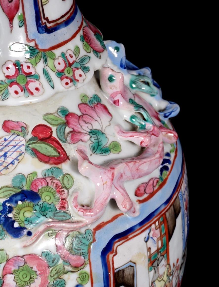 Late 19th Century Chinese Rose Medallion Vase For Sale 6