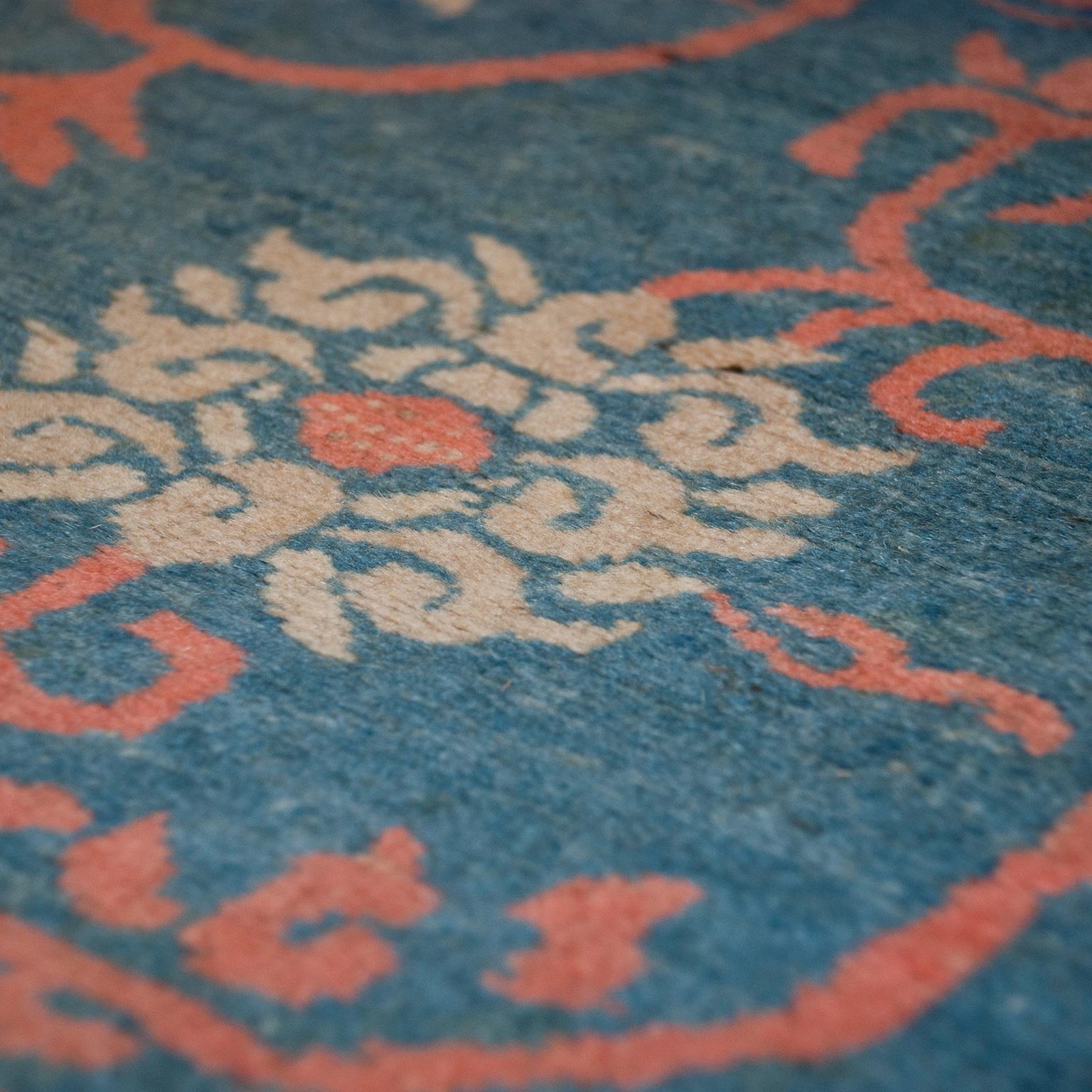 Chinese Chippendale Late 19th Century Chinese Rug For Sale