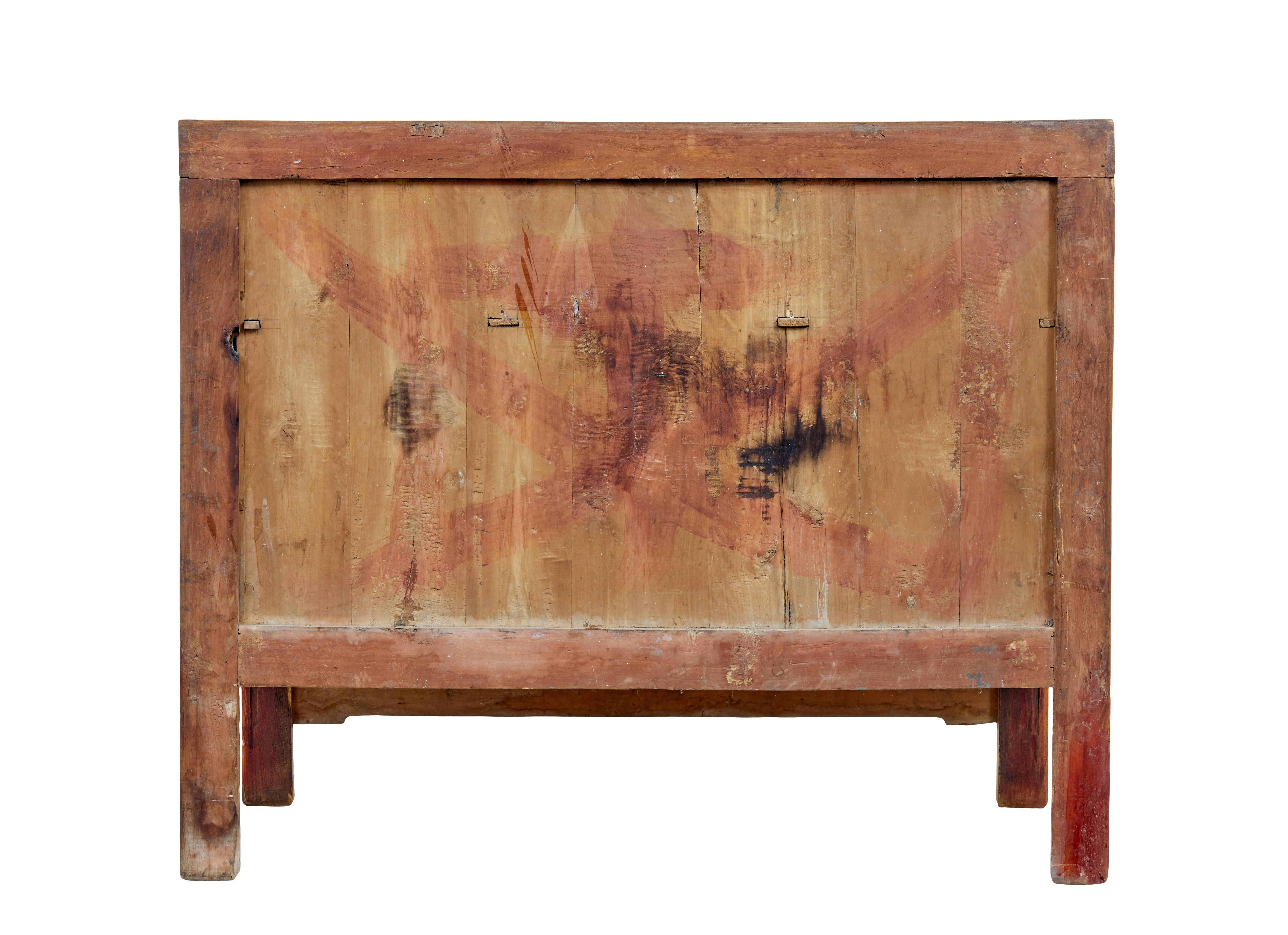 Late 19th century Chinese small sideboard For Sale 1