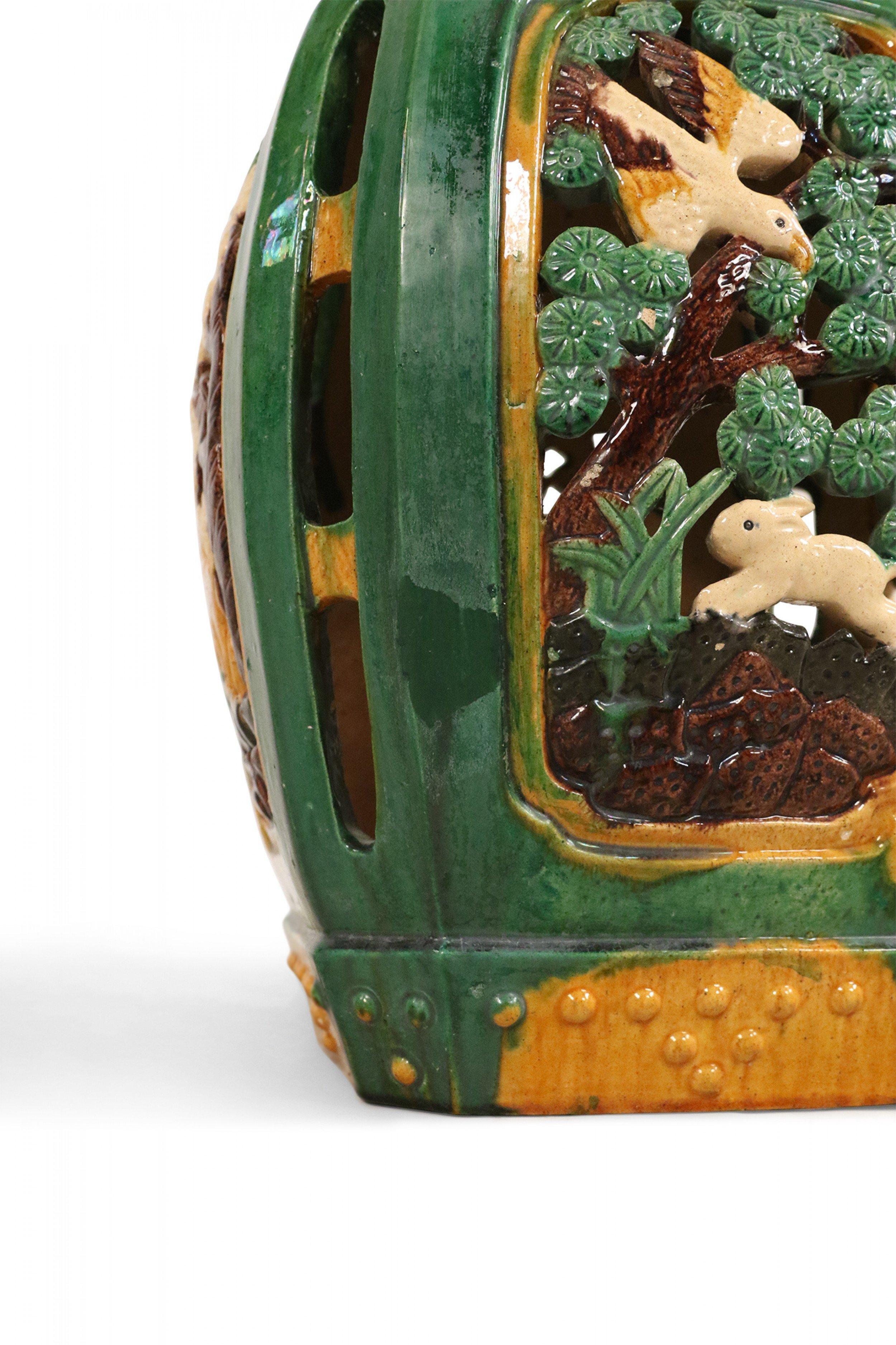 Late 19th Century Chinese Yellow and Green Decorative Ceramic Garden Seat 3