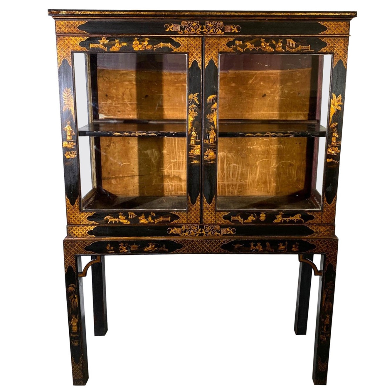 Vitrine de style chinoiserie de la fin du XIXe siècle