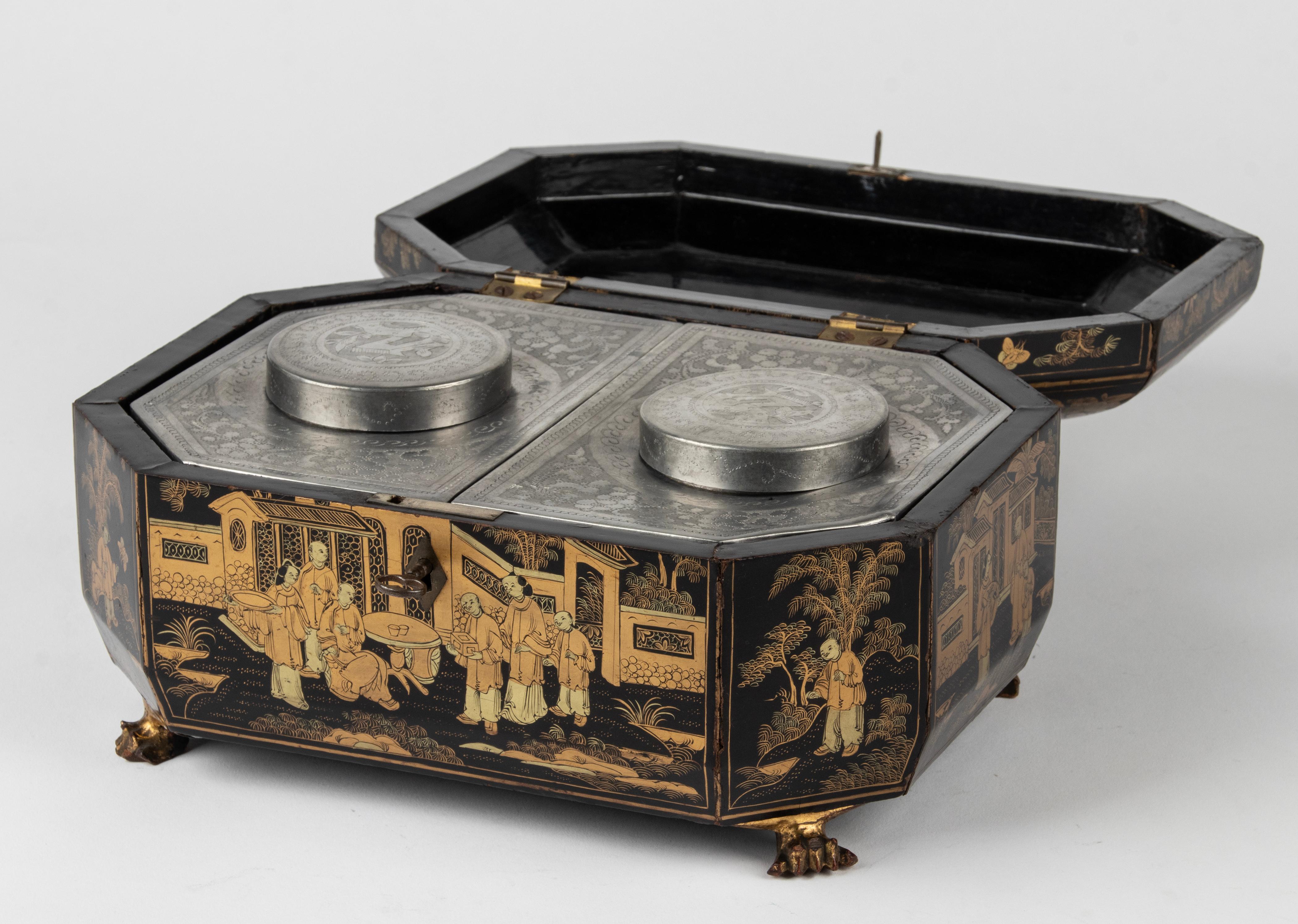 French Late 19th Century Chinoiserie Style Lacquered Tea Caddy