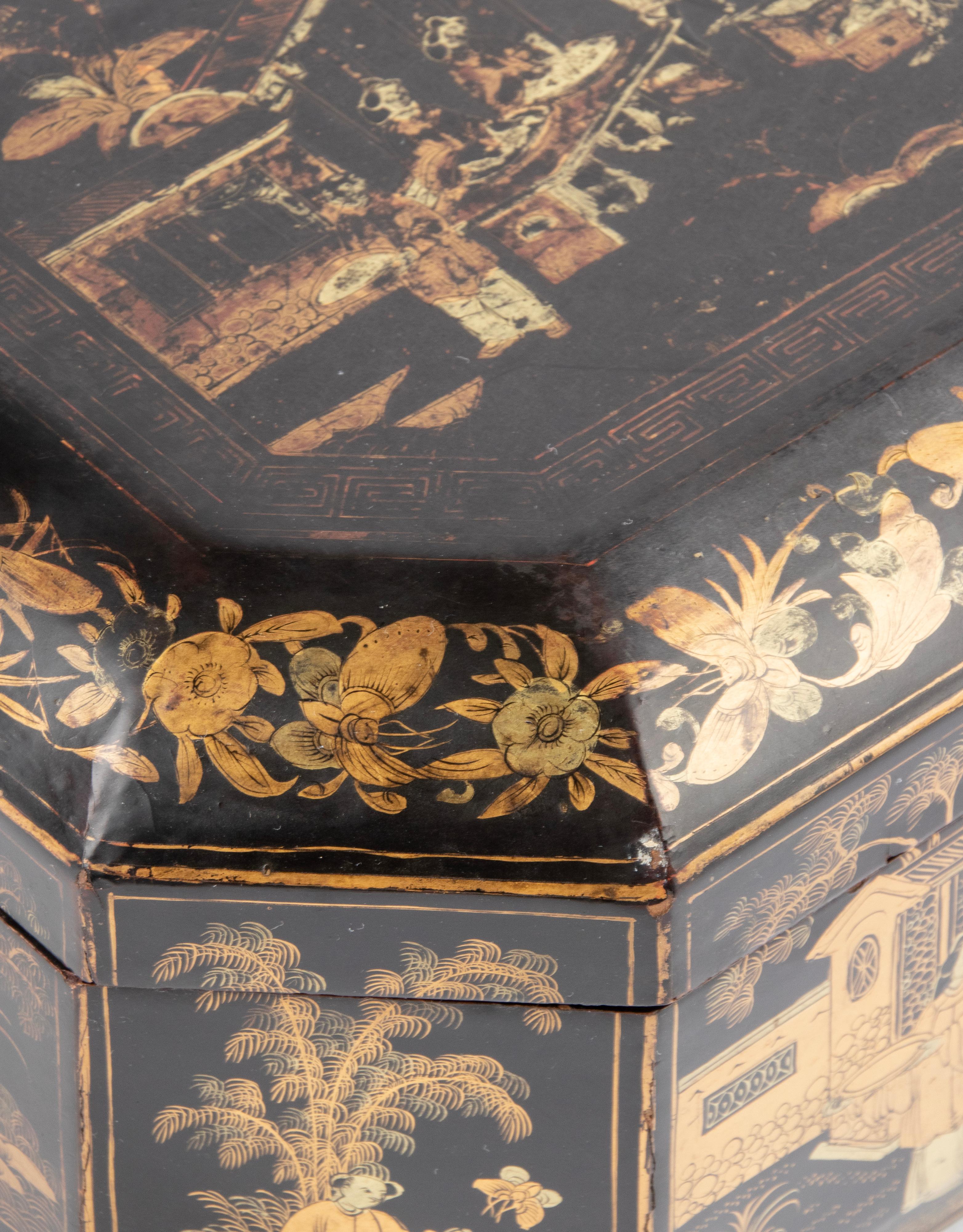 Late 19th Century Chinoiserie Style Lacquered Tea Caddy 14