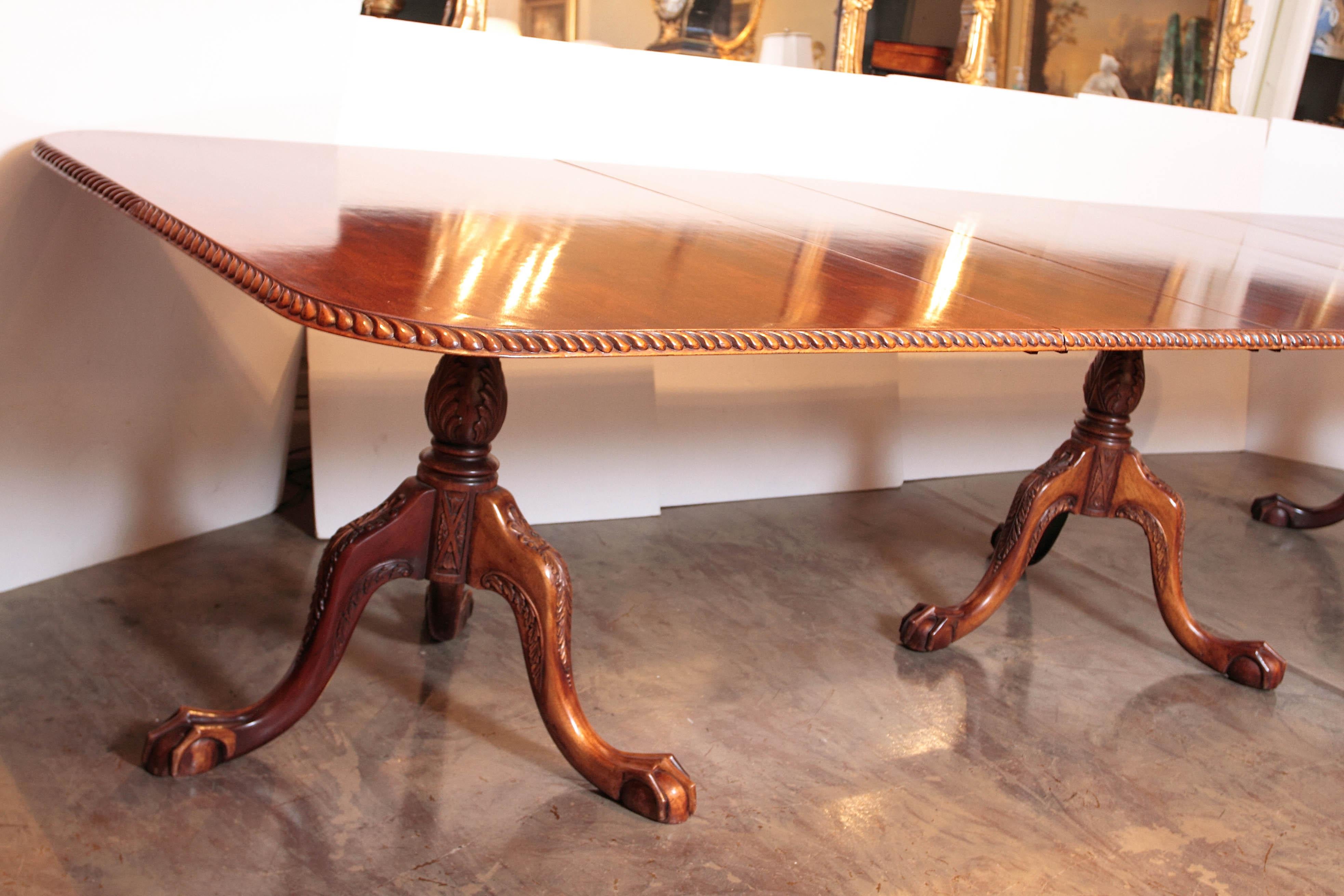 Late 19th Century Chippendale Mahogany Banquet Dining Table 6