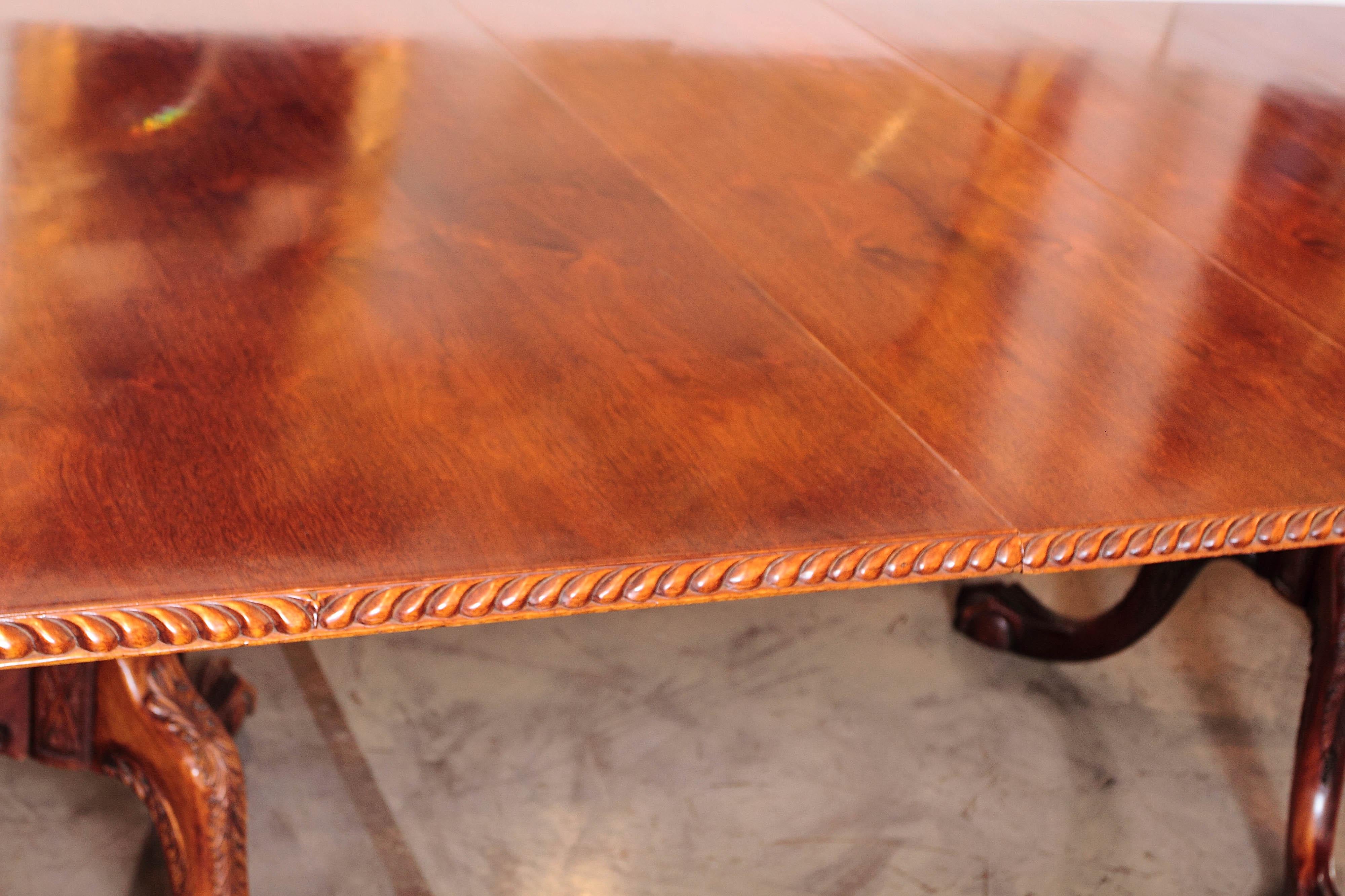 Late 19th Century Chippendale Mahogany Banquet Dining Table 8