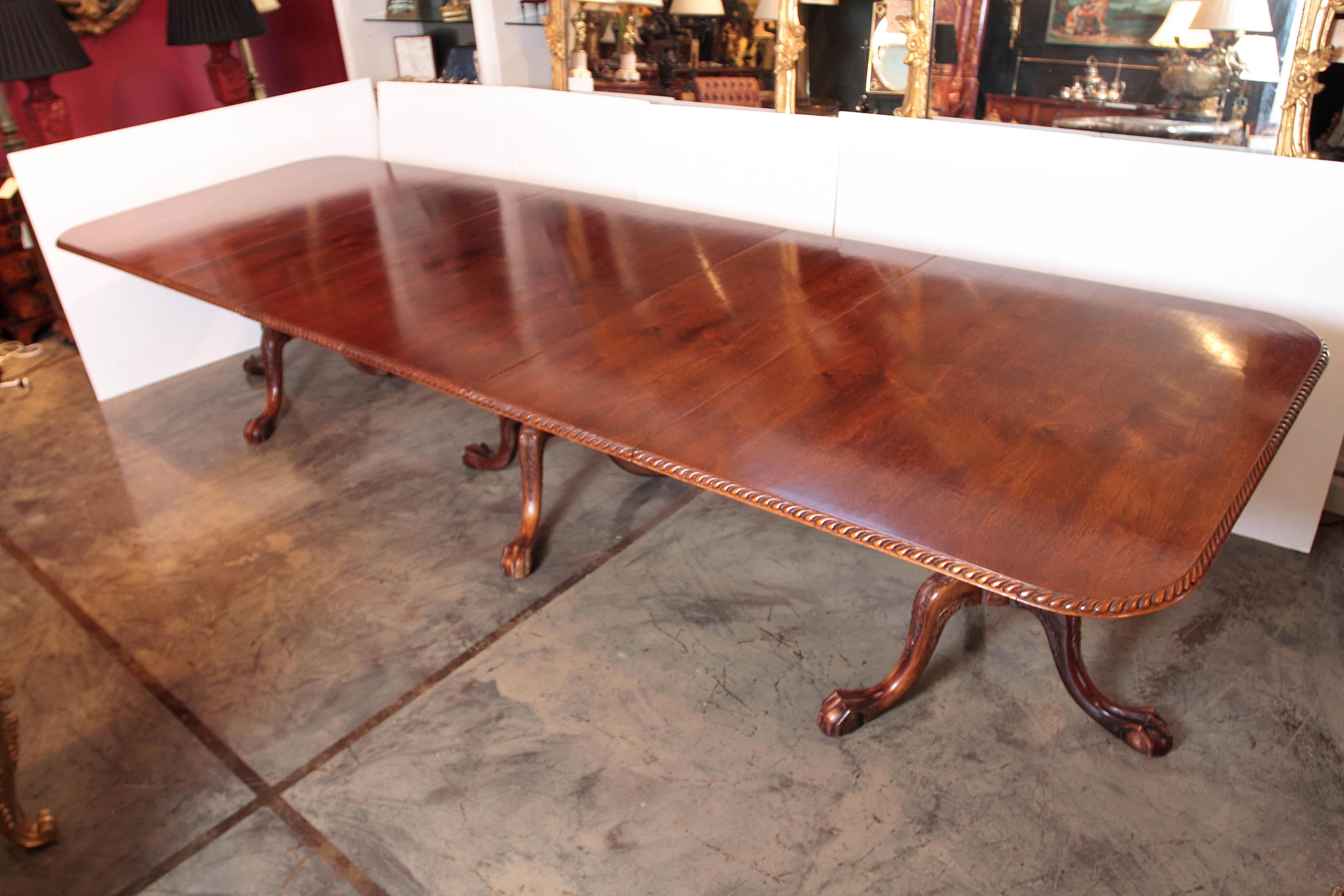 Hand-Carved Late 19th Century Chippendale Mahogany Banquet Dining Table