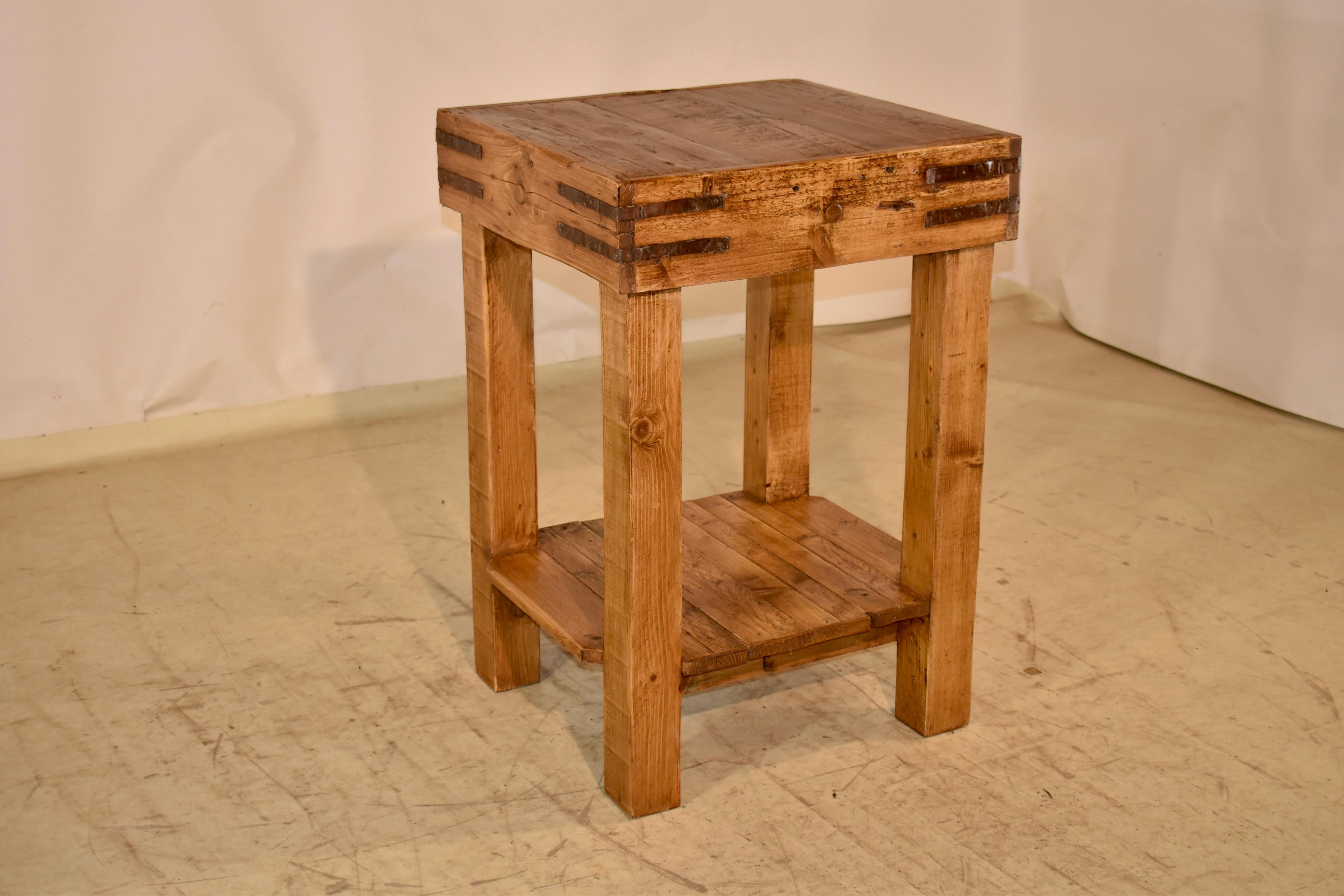 Chopping Block aus dem späten 19. Jahrhundert (Viktorianisch) im Angebot