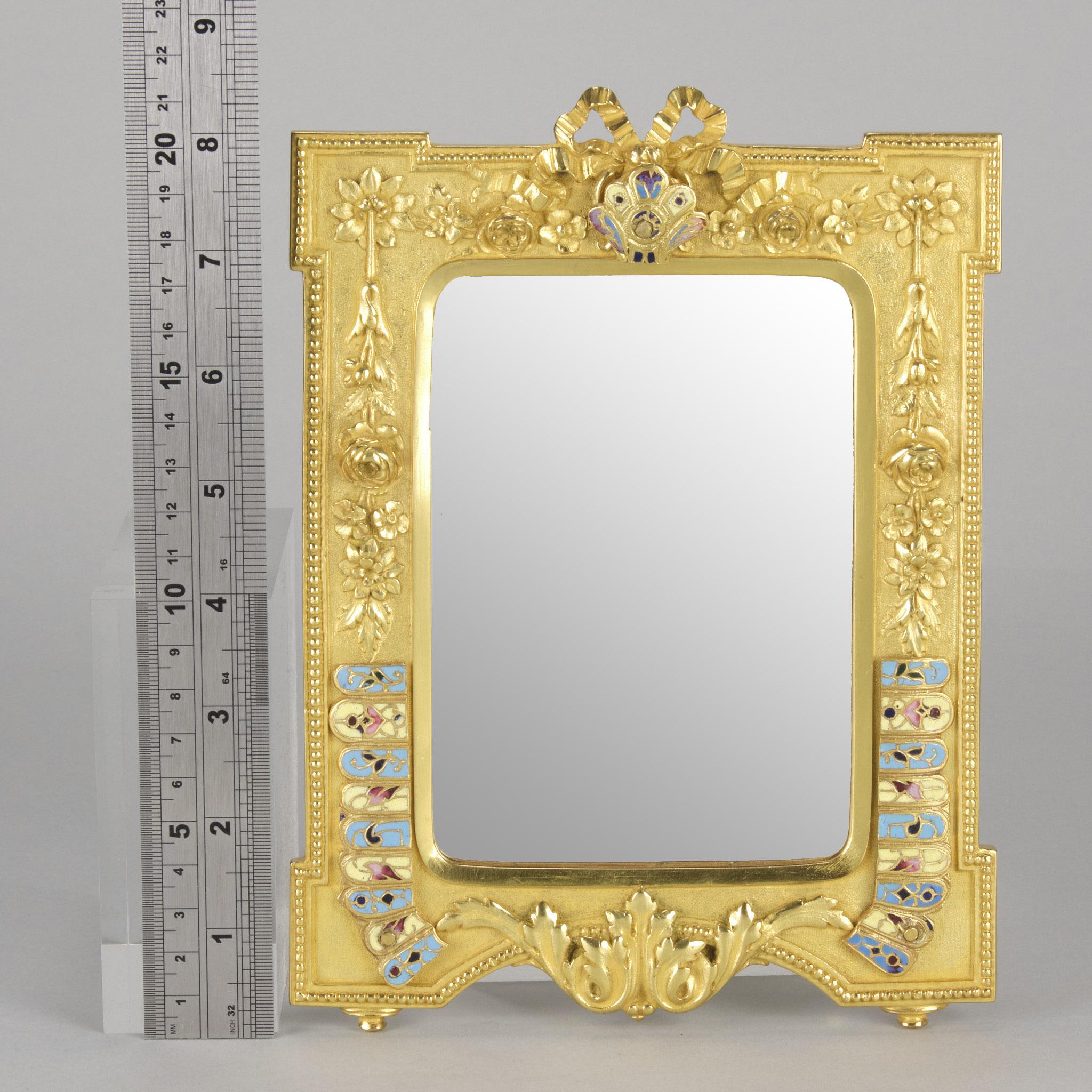Miroir de table cloisonné de la fin du XIXe siècle, bronze doré français Excellent état - En vente à London, GB