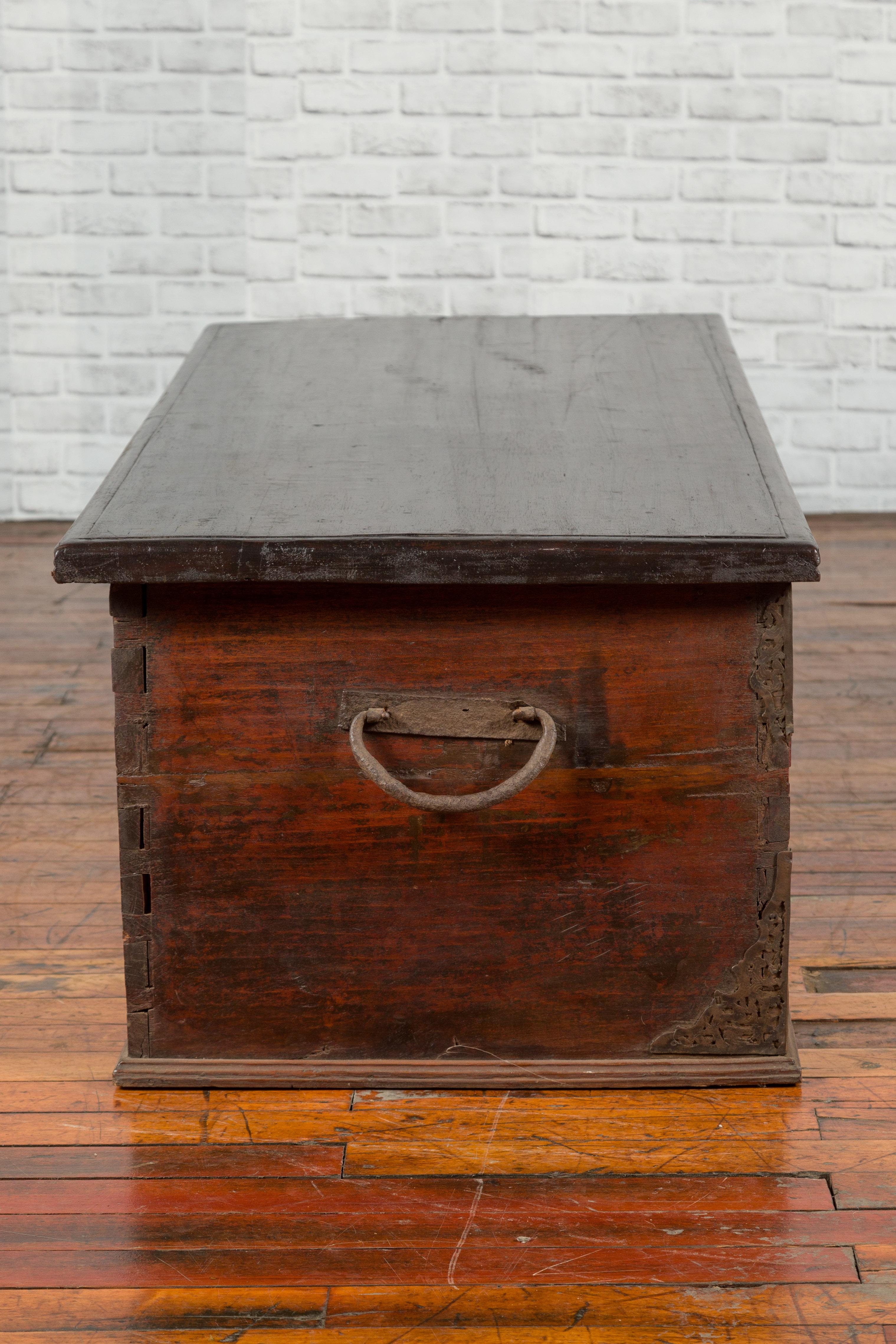 Late 19th Century Coffer from Sumatra with Carved Motifs and Iron Hardware For Sale 4