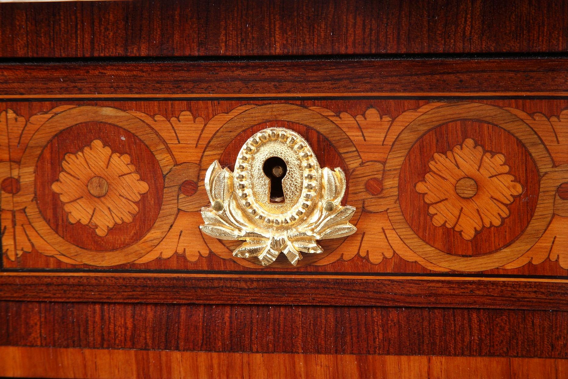 Late 19th Century Commode in Transitional Style 1