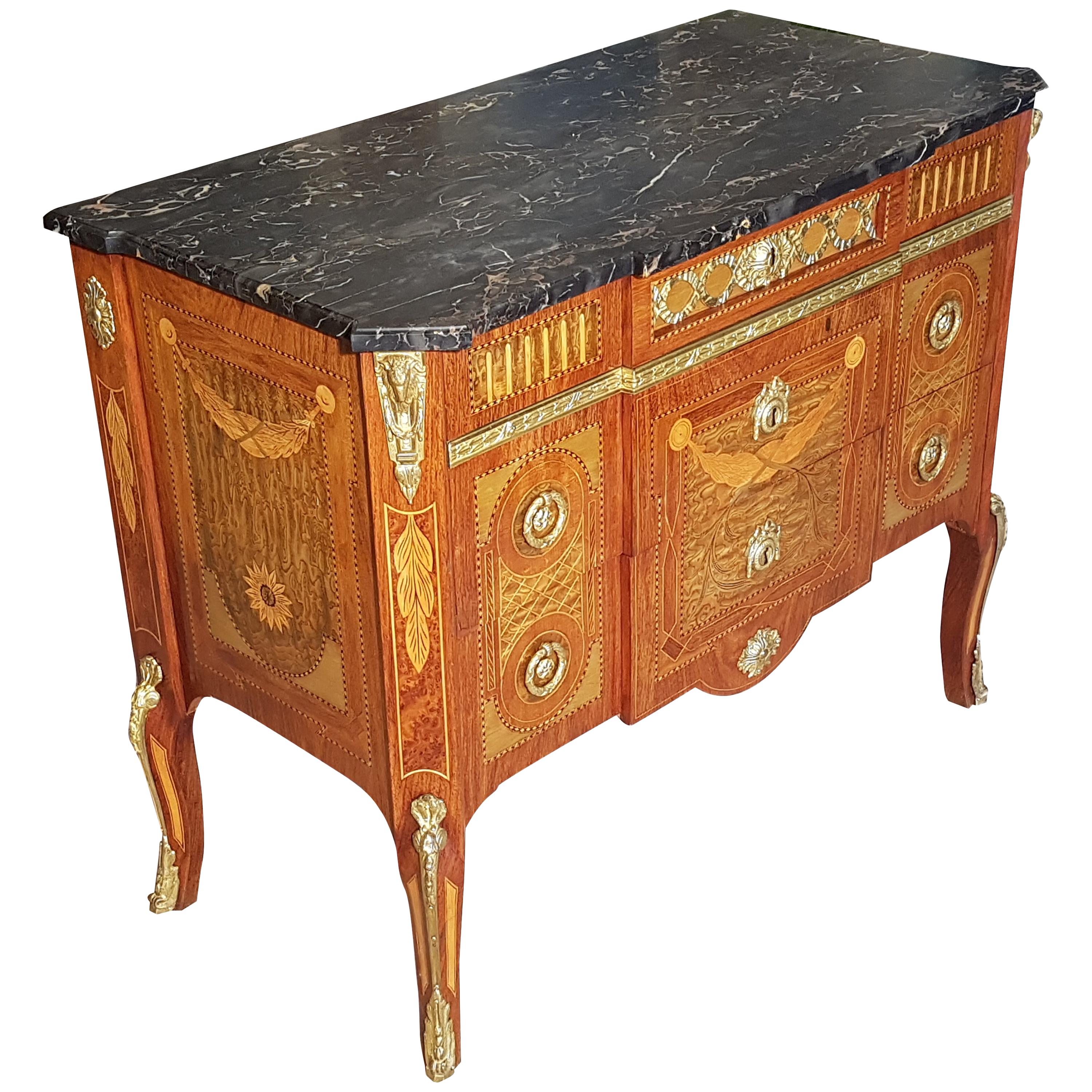 Late 19th Century Commode with Marble Top im Angebot