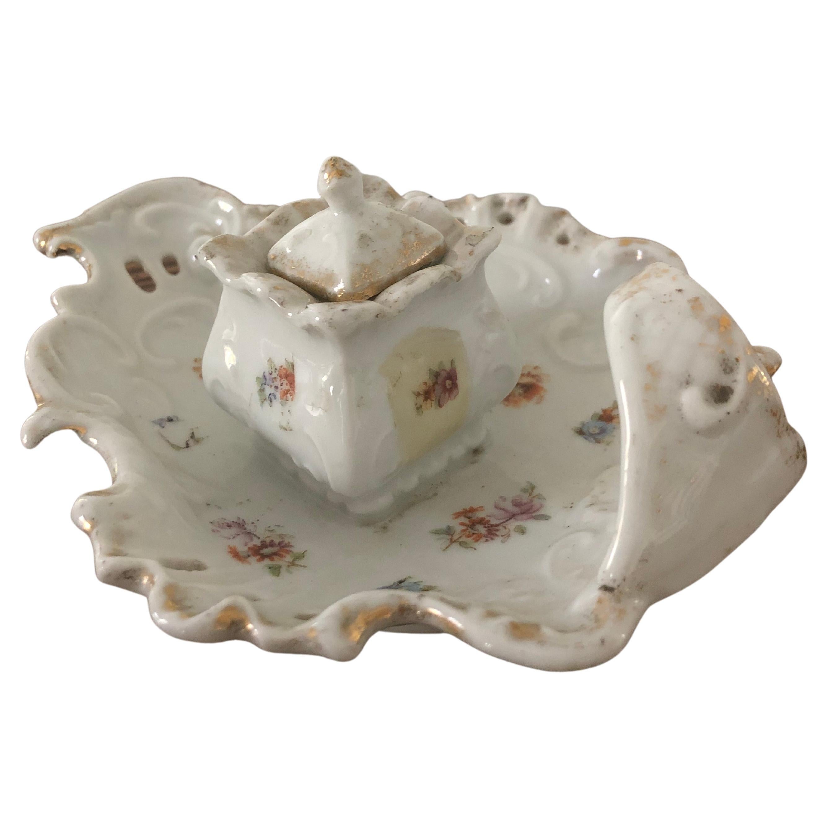 Late 19th Century Continental Porcelain Inkwell with Hand Painted Flowers