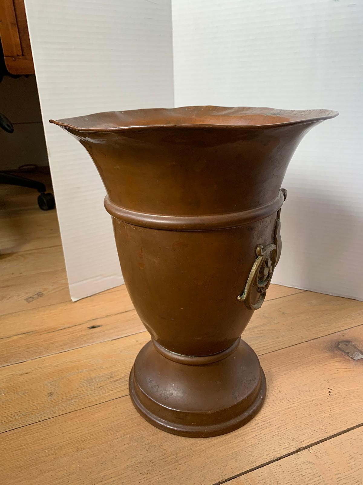 Late 19th Century Copper Cachepot with Crest by Joseph Heinrichs, Marked 11