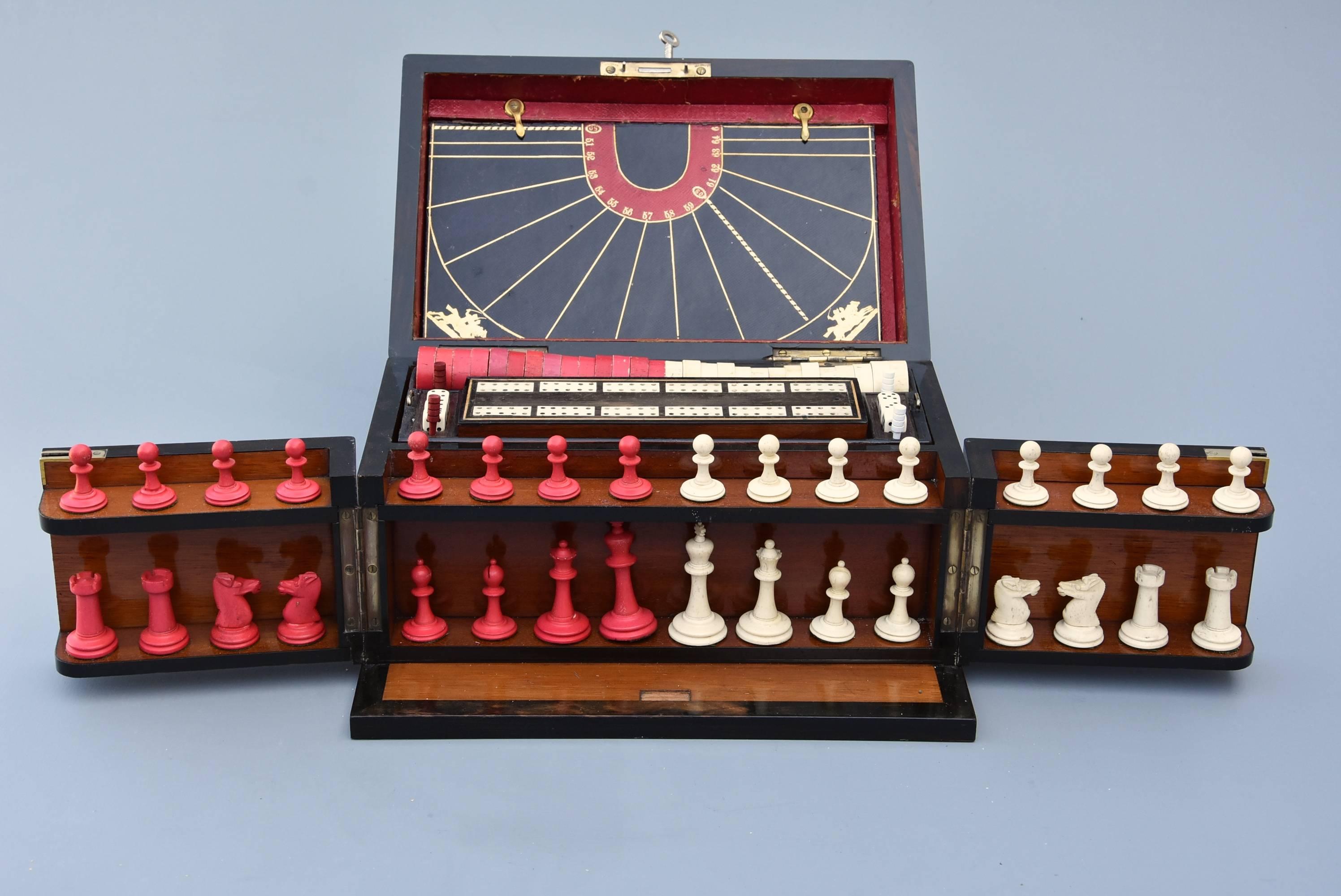Late 19th Century Coromandel Fitted Games Compendium In Good Condition For Sale In Suffolk, GB