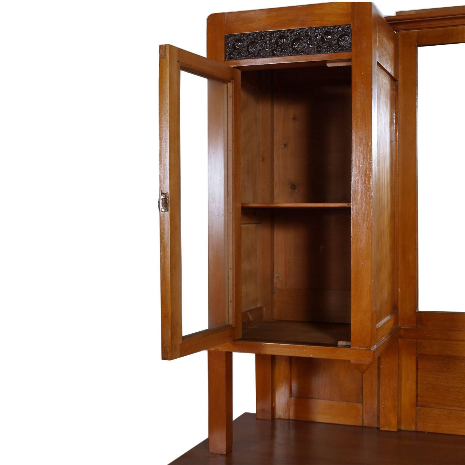 Spätes 19. Jahrhundert  Anrichte im Art nouveau-Stil, von Bassano's Ebanistery (Italienisch) im Angebot