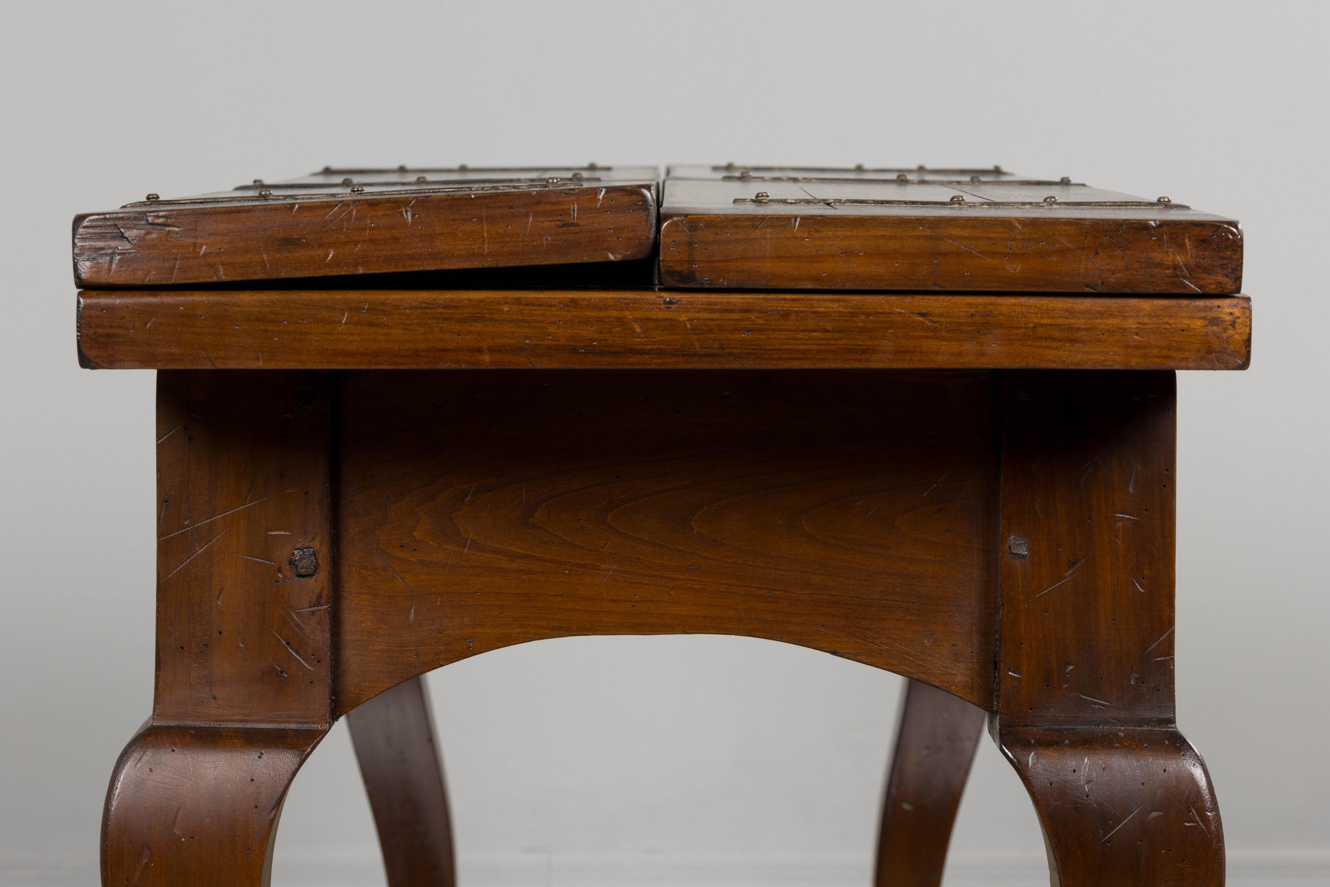 Late 19th Century Country French Provincial Maple Folding Farmhouse Dining Table For Sale 9