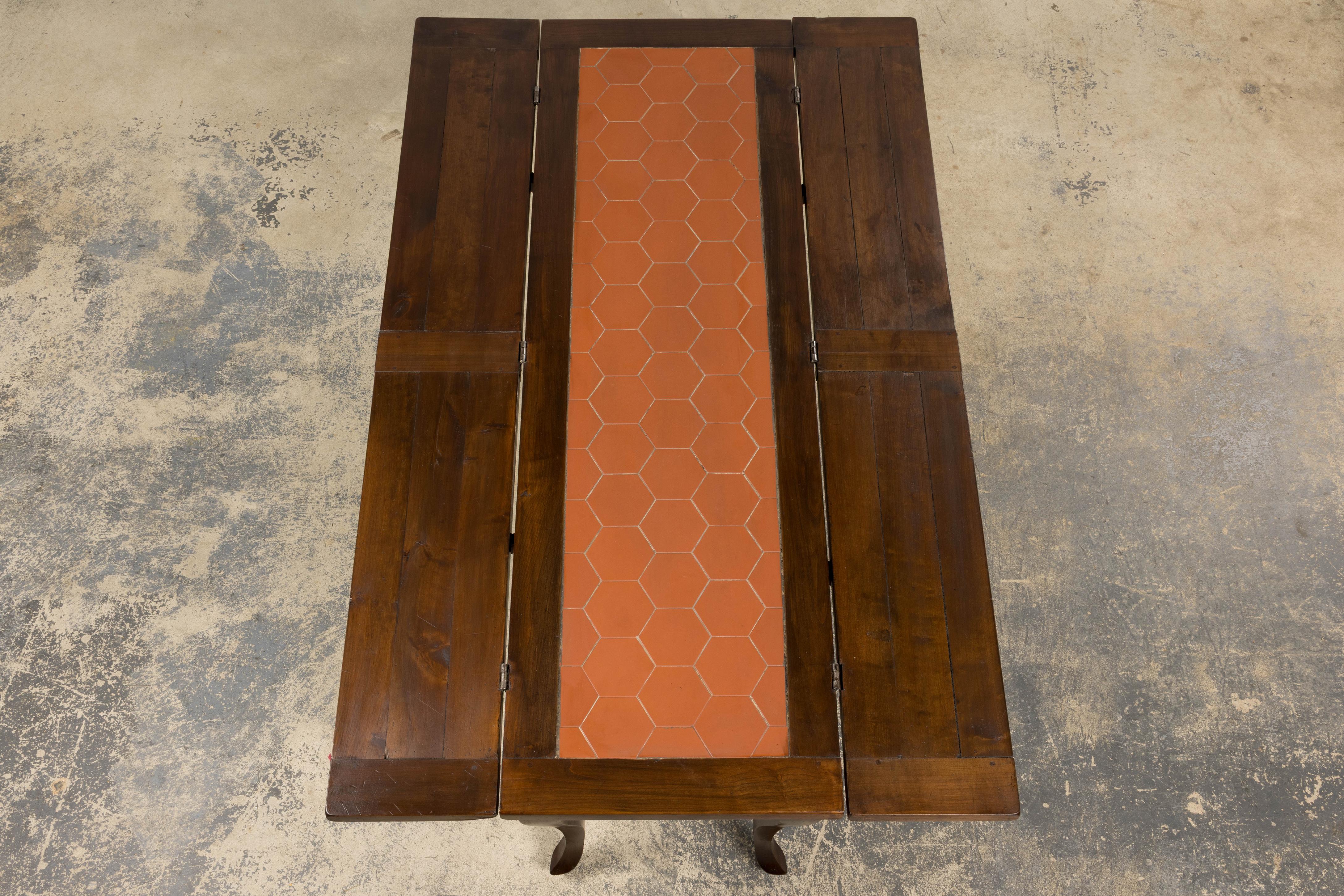 Late 19th Century Country French Provincial Maple Folding Farmhouse Dining Table For Sale 11