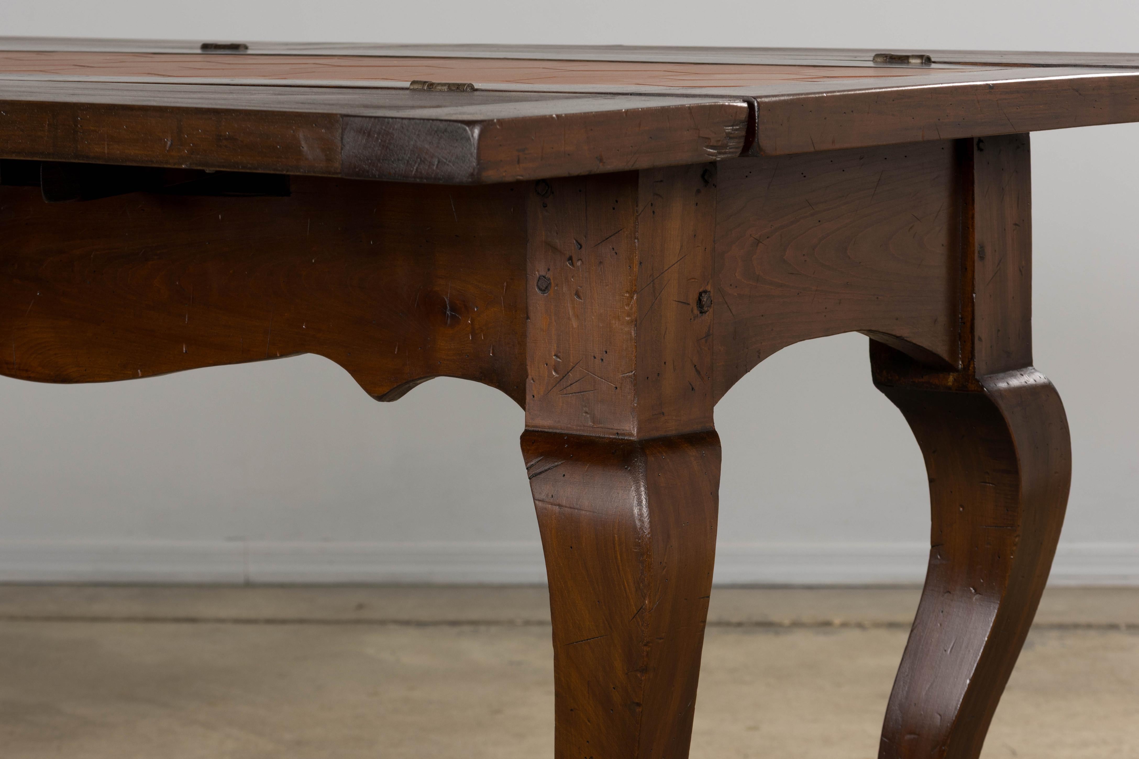 Late 19th Century Country French Provincial Maple Folding Farmhouse Dining Table For Sale 15