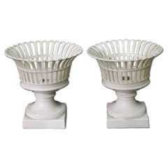 Late 19th Century Couple of Porcelain Fruitstands
