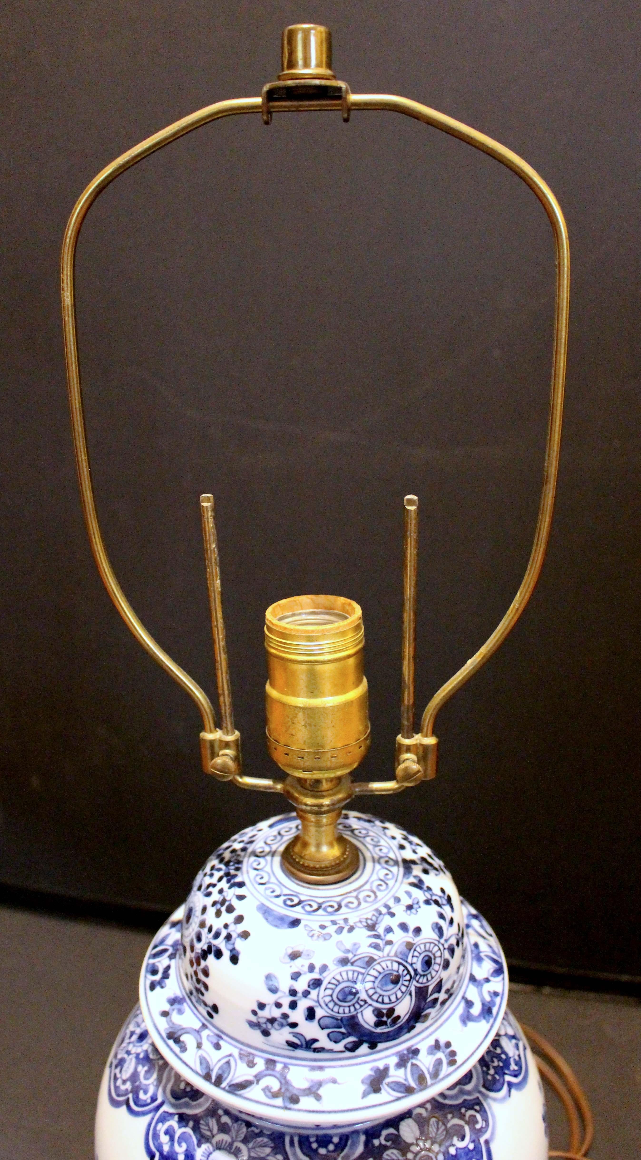 Lampe à pot de gingembre couverte de la fin du 19e siècle, chinoise en vente 1