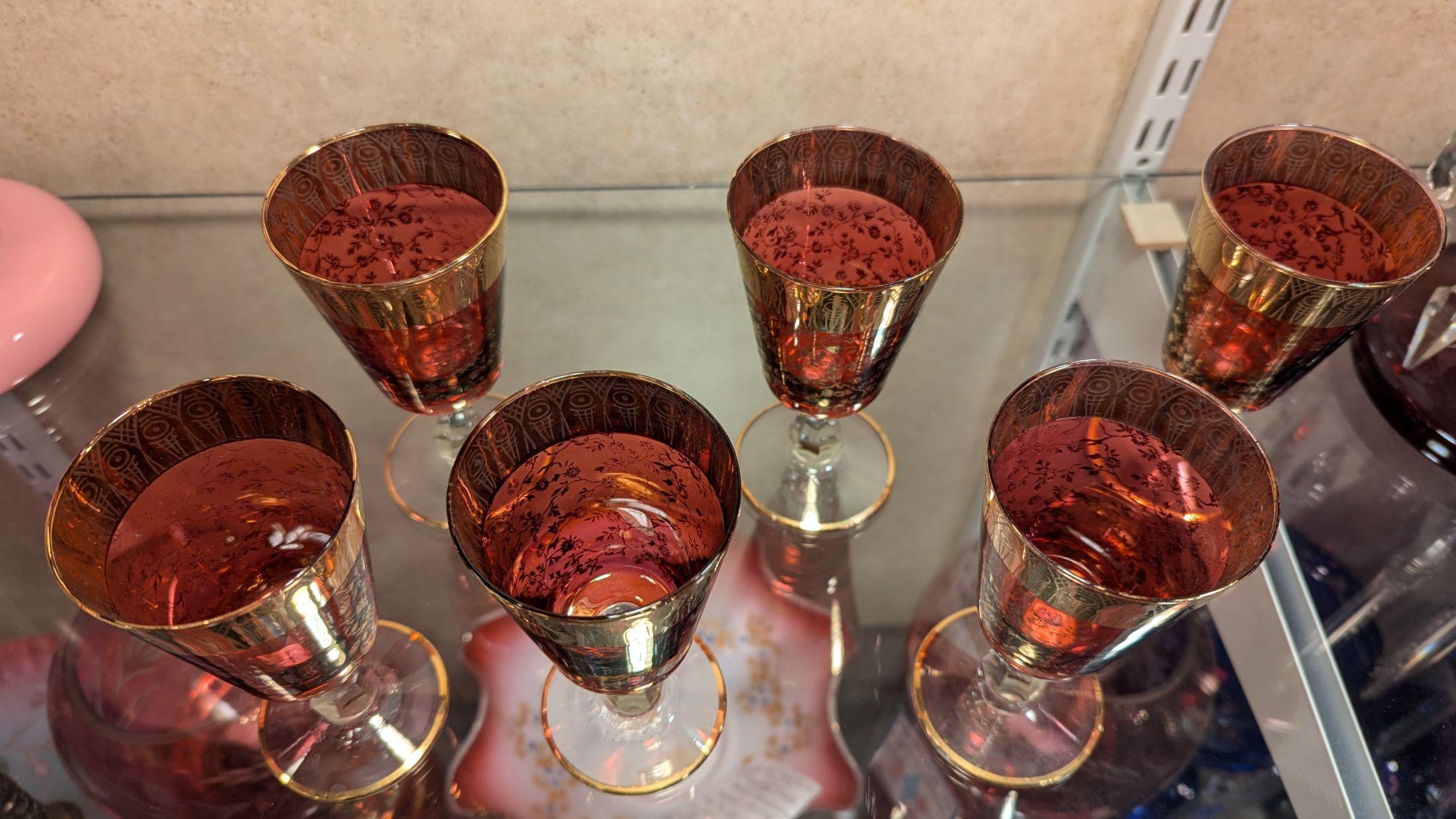 Cranberry-Cocktailgläser aus dem späten 19. Jahrhundert - 6er-Set (Spätviktorianisch) im Angebot
