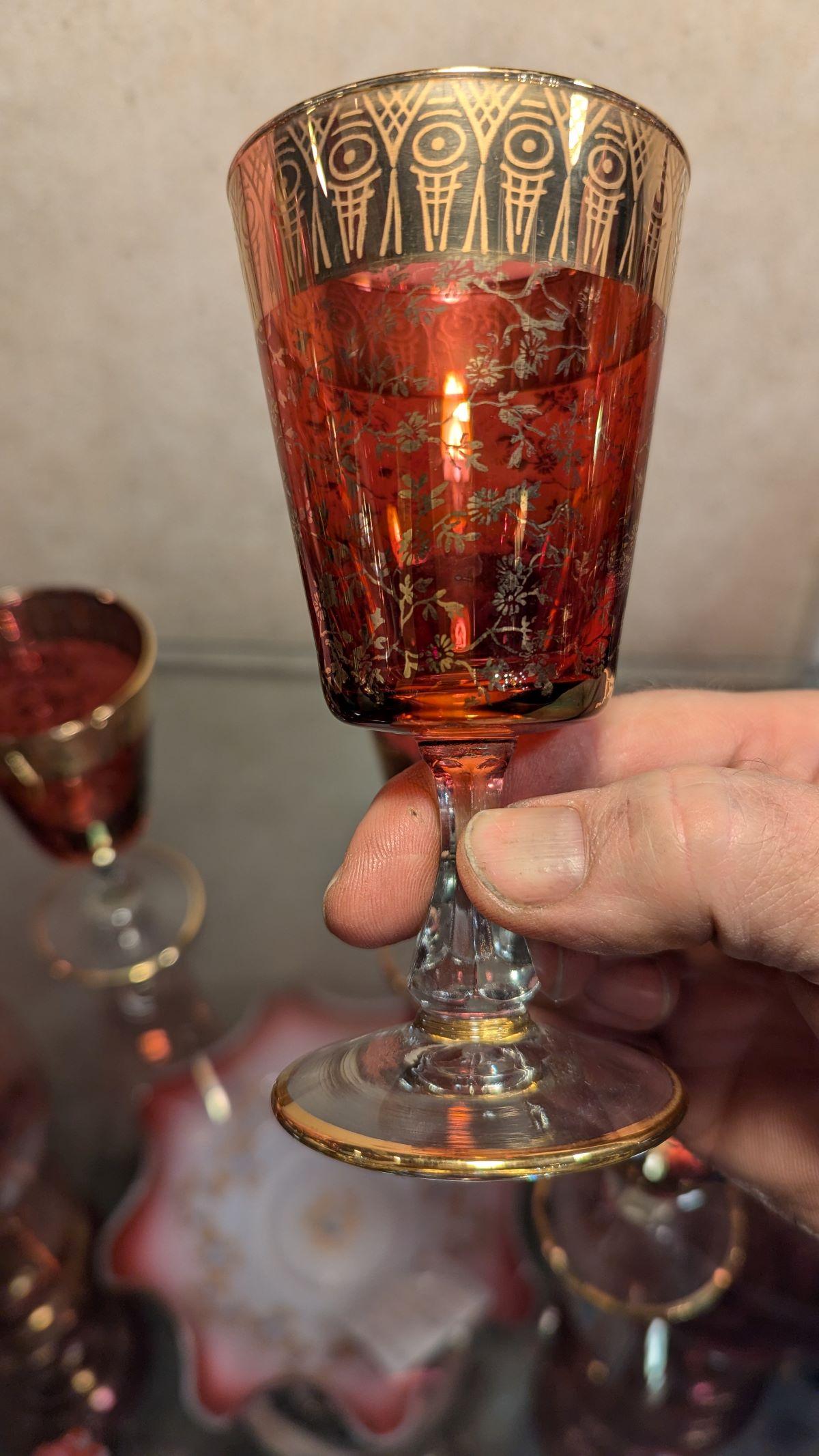 Cranberry-Cocktailgläser aus dem späten 19. Jahrhundert - 6er-Set (amerikanisch) im Angebot