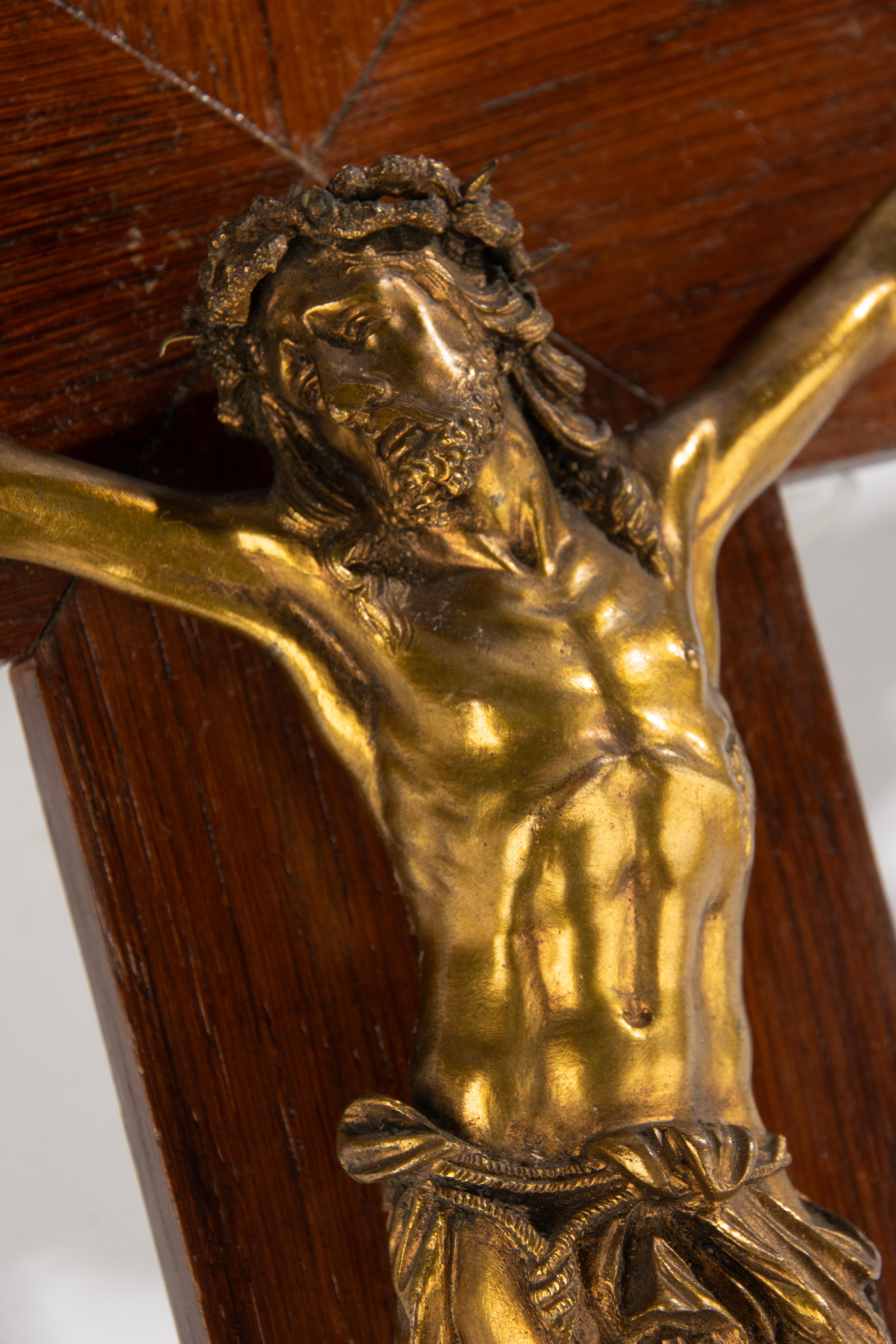 Late 19th Century Crucifix - Corpus Christi - Ormolu Gilt Bronze - Wooden Cross 6