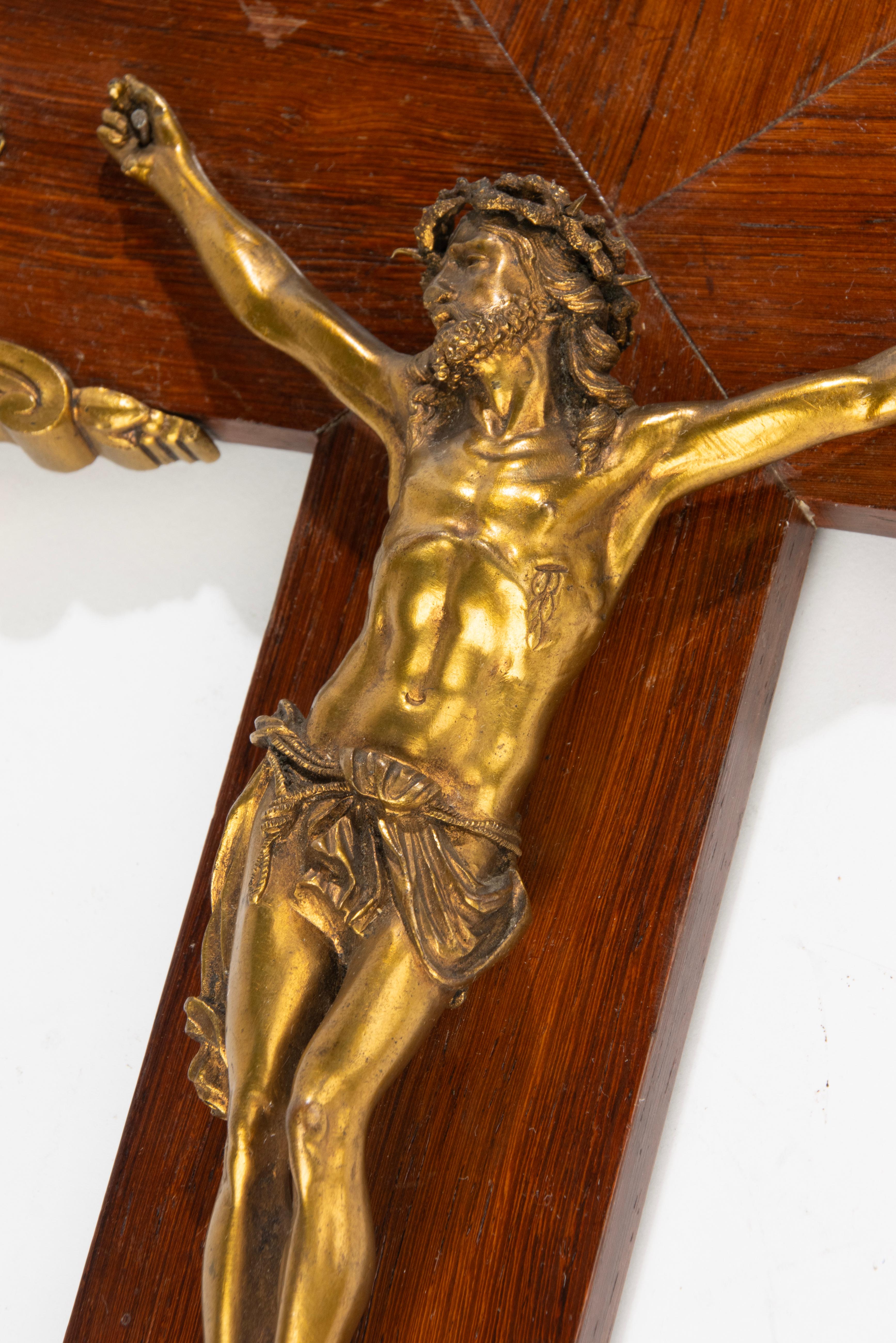 Late 19th Century Crucifix - Corpus Christi - Ormolu Gilt Bronze - Wooden Cross In Good Condition In Casteren, Noord-Brabant