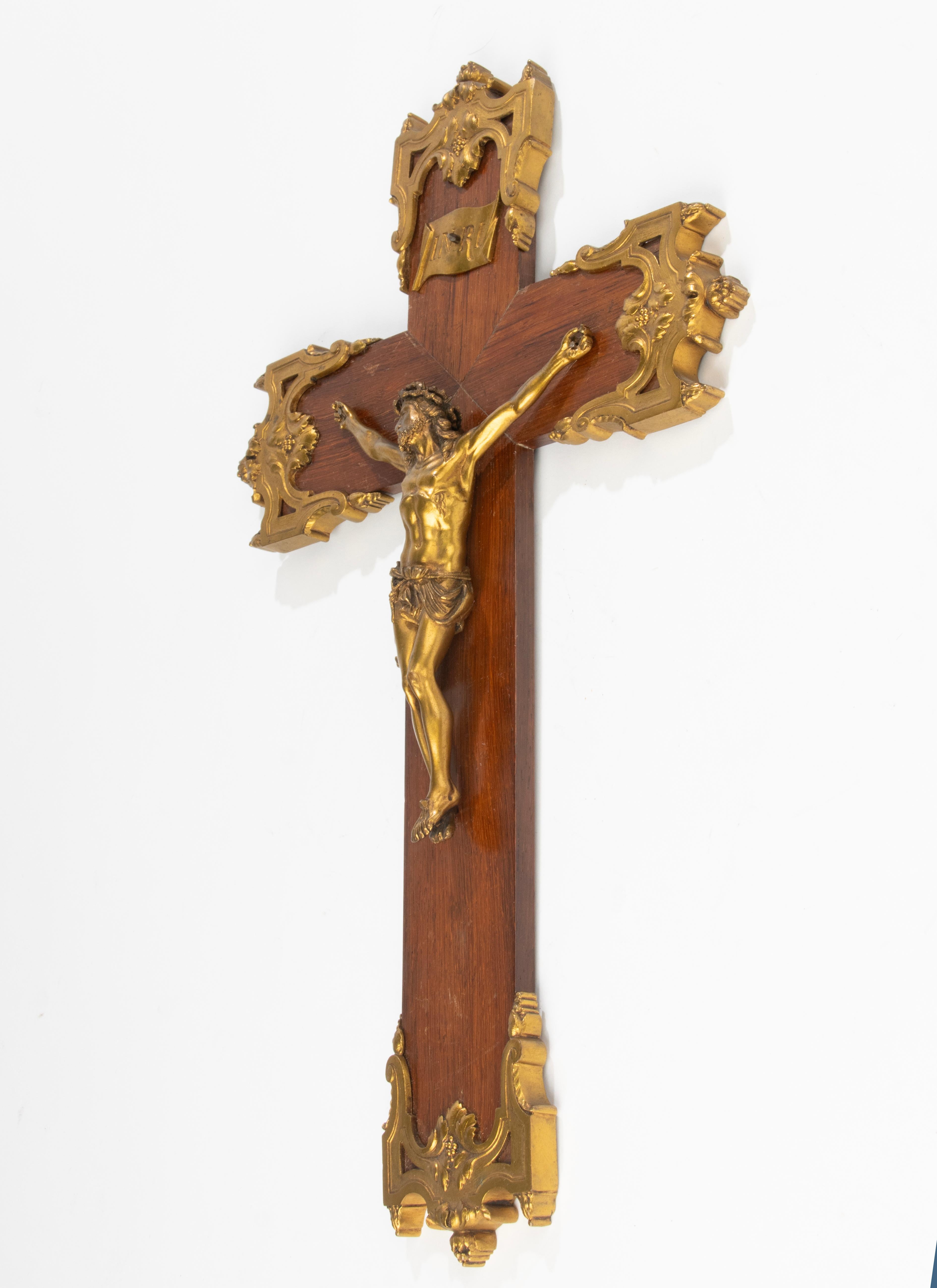 Late 19th Century Crucifix - Corpus Christi - Ormolu Gilt Bronze - Wooden Cross 2