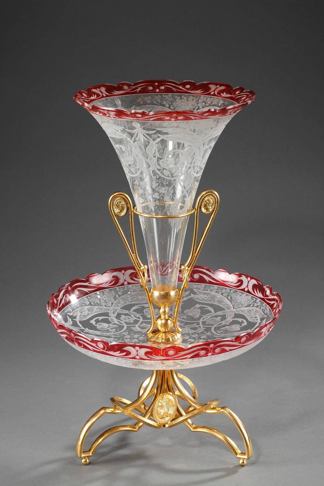 Centre de table fin XIXe siècle en cristal et bronze doré en vente 2
