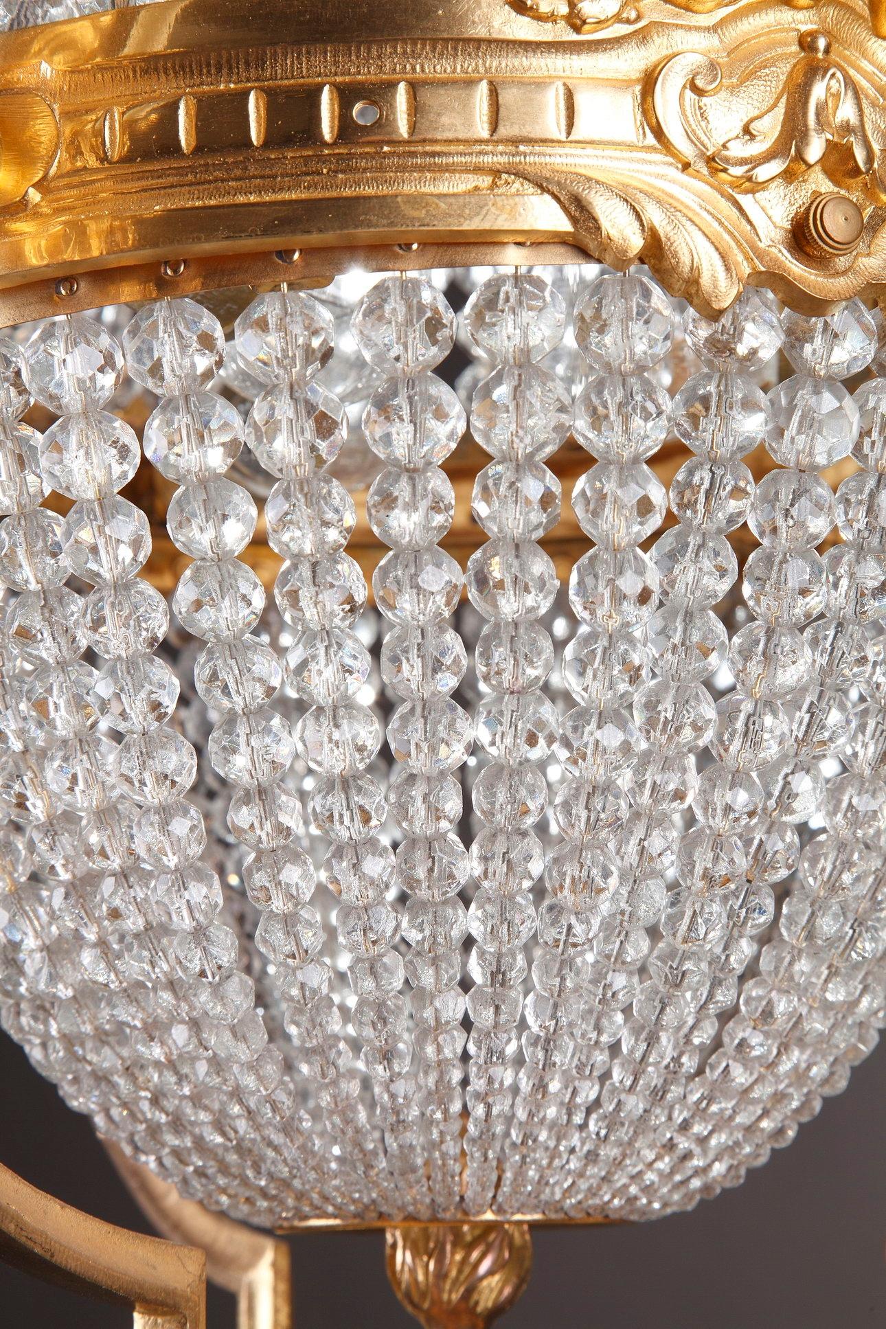 Late 19th Century Crystal Basket-Shaped Chandelier 2