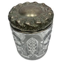 Tarro de cristal para galletas de finales del siglo XIX con tapa decorativa de plata