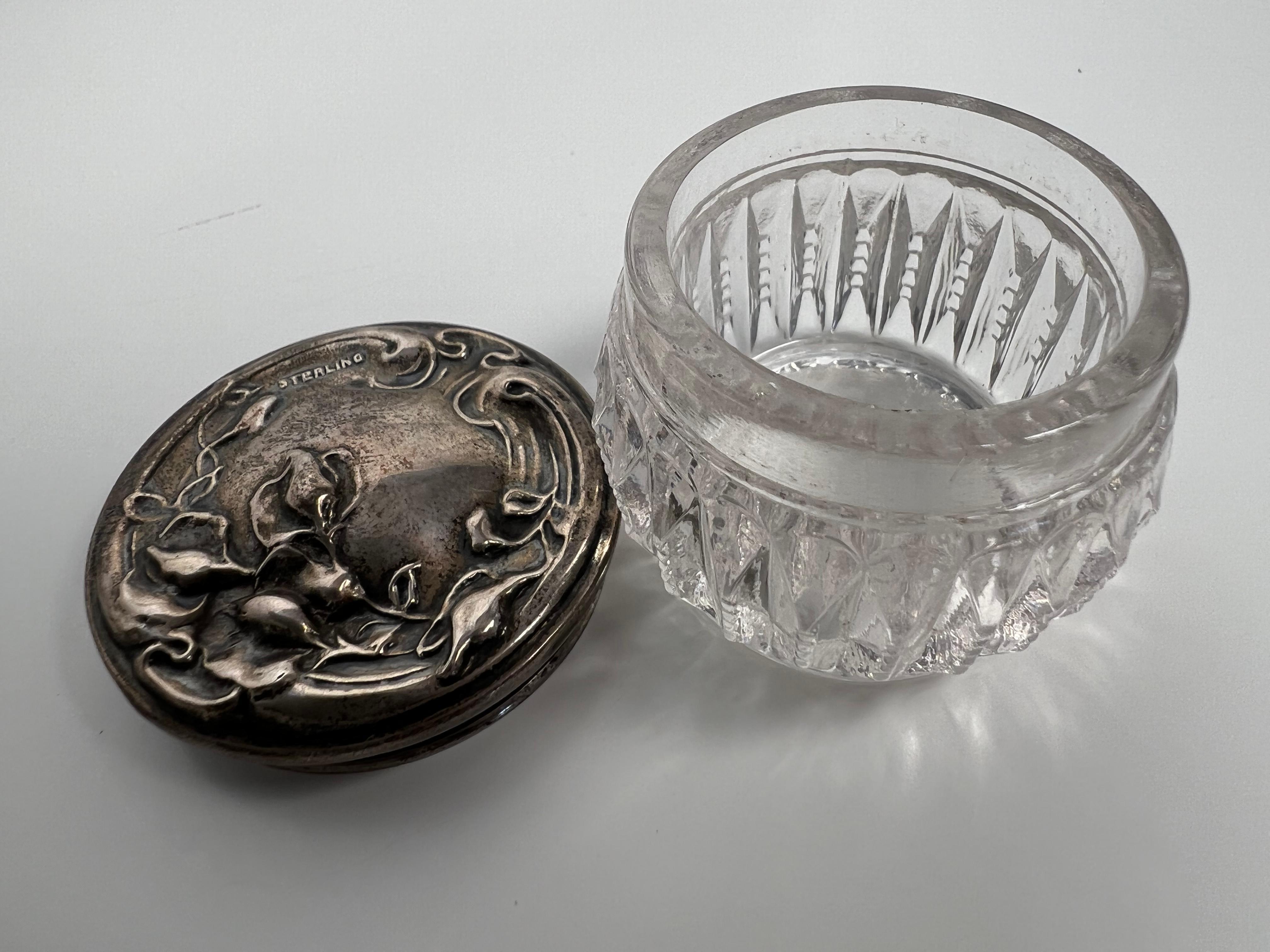 Late 19th Century Cut Crystal Dresser Jar with Fancy Sterling Silver Lid For Sale 2