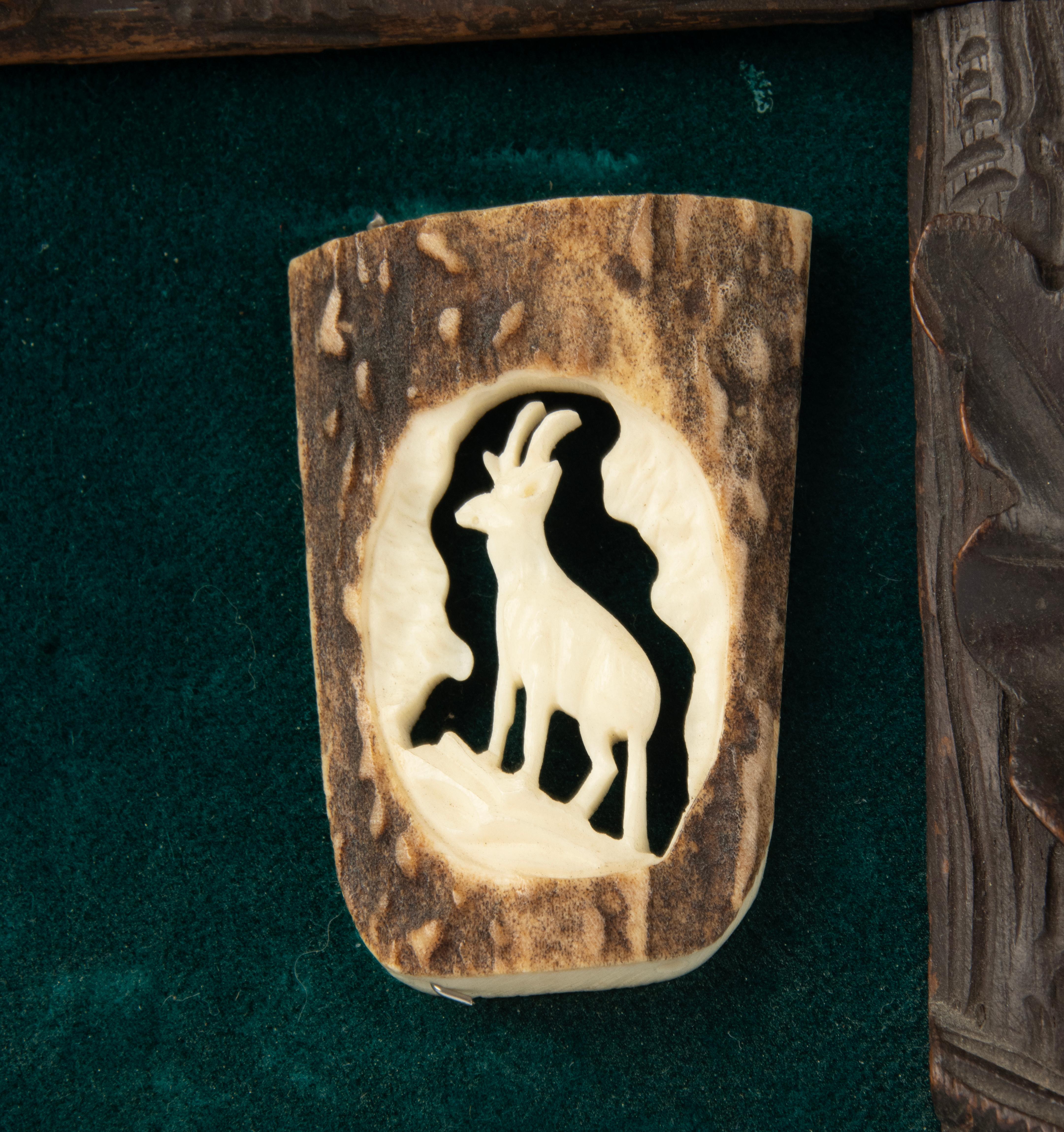 Piantana decorativa della fine del XIX secolo - Black Forest in vendita 1