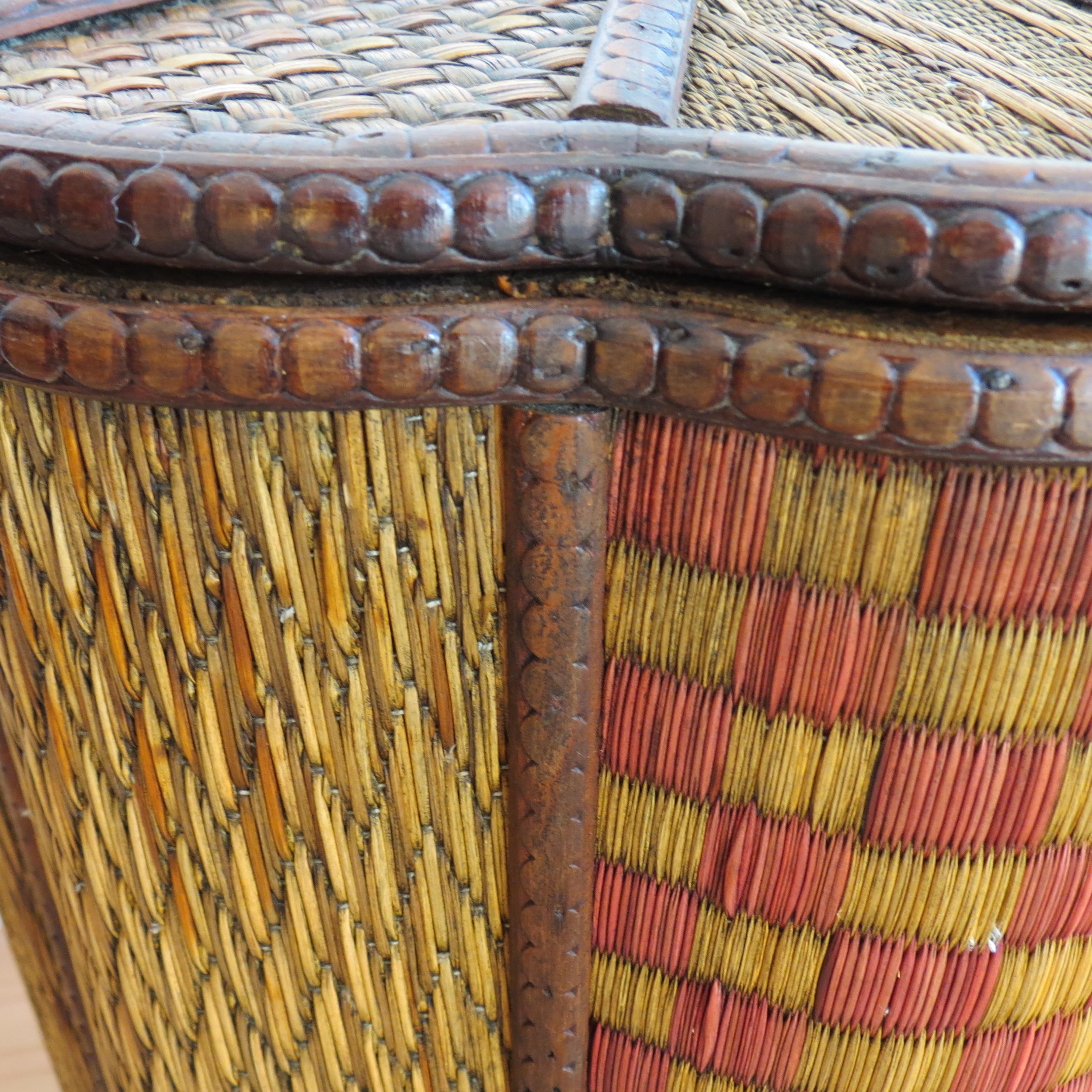 Late 19th Century Decorative Straw Work Lidded Basket Bin 1