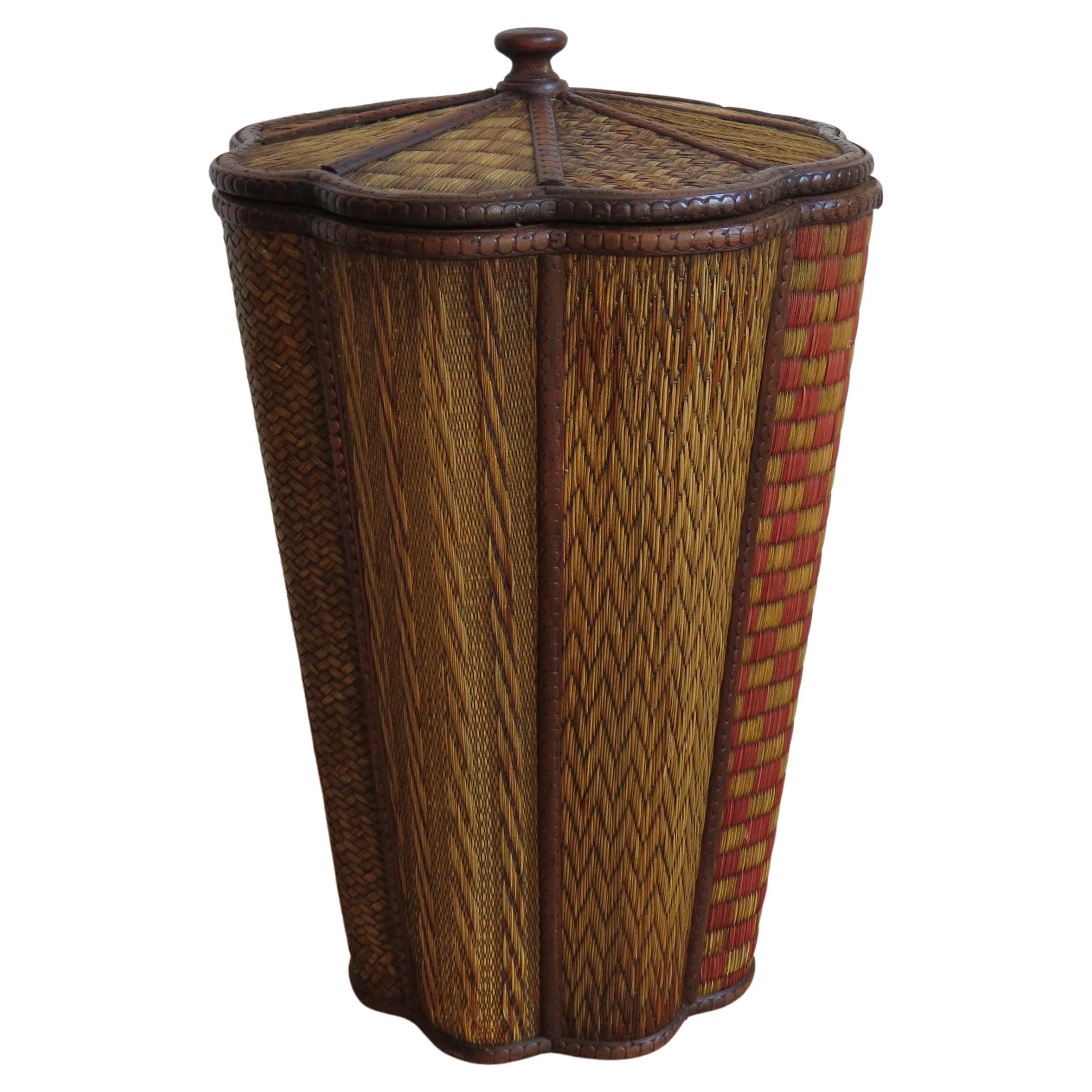 French Late 19th Century Decorative Straw Work Lidded Basket Bin