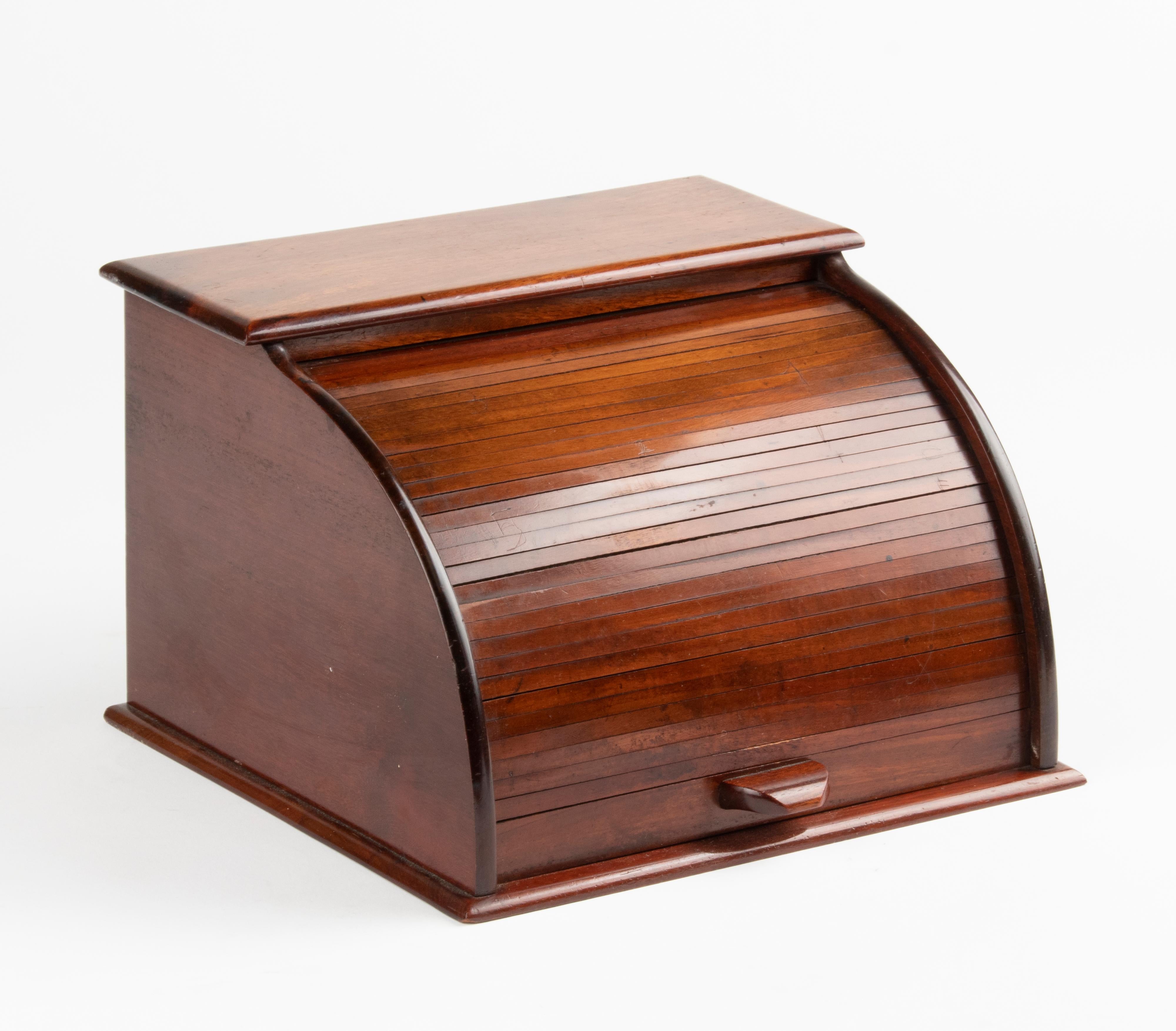 Hand-Crafted Late 19th Century Desktop Tambour Letter Storage Box For Sale