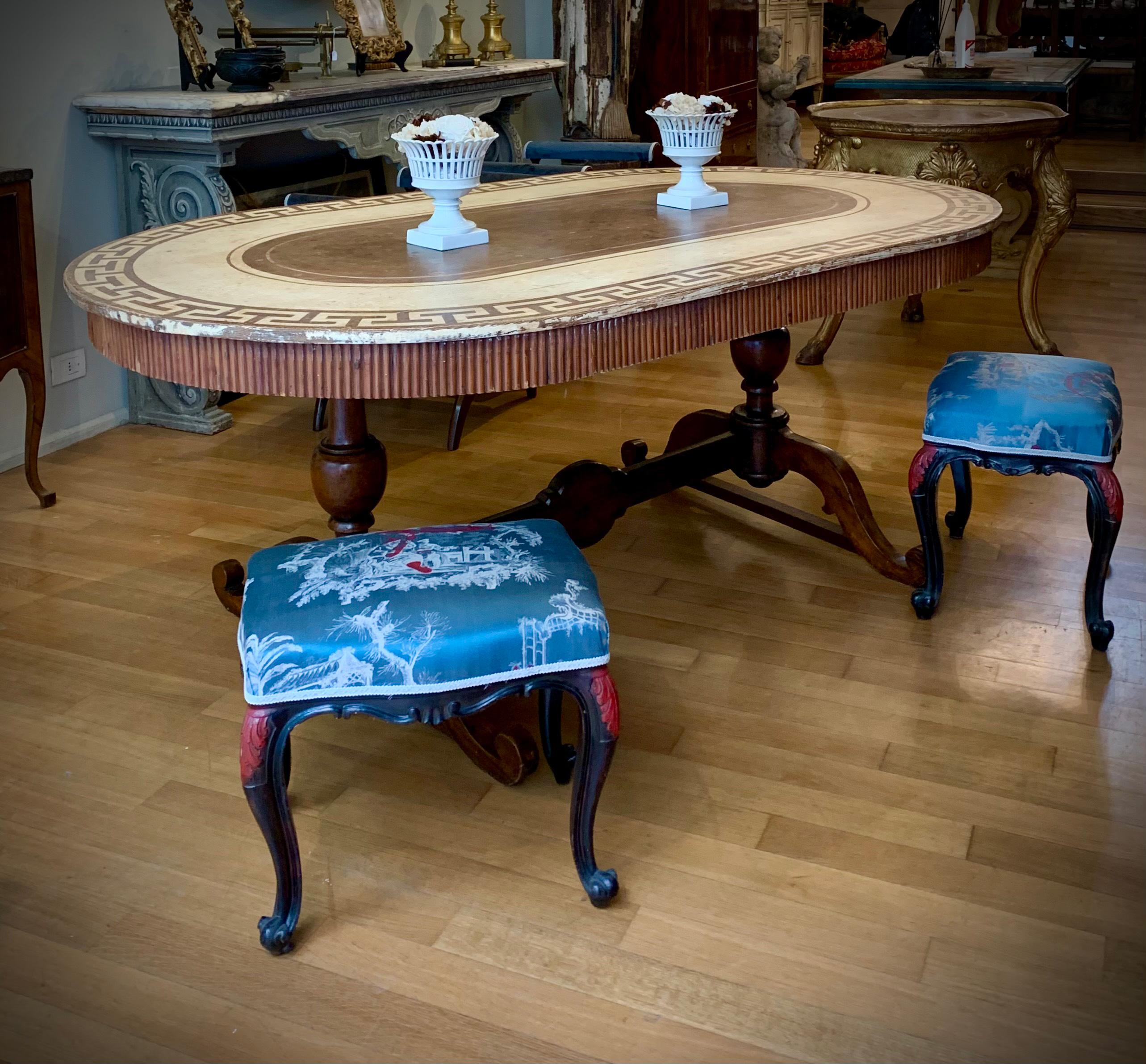 Late 19th Century Dining Oval Table In Good Condition In Firenze, FI