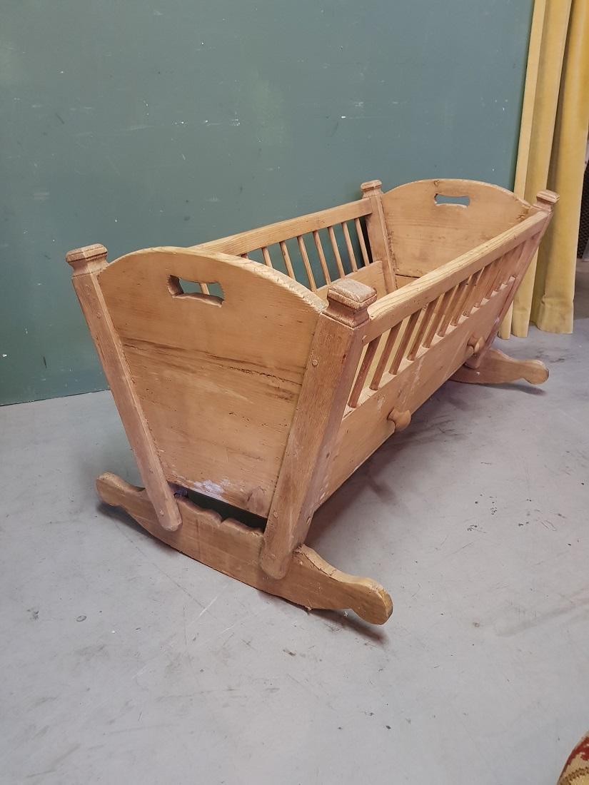 Late 19th Century Dutch Pine Wood Rocking Cradle For Sale 2